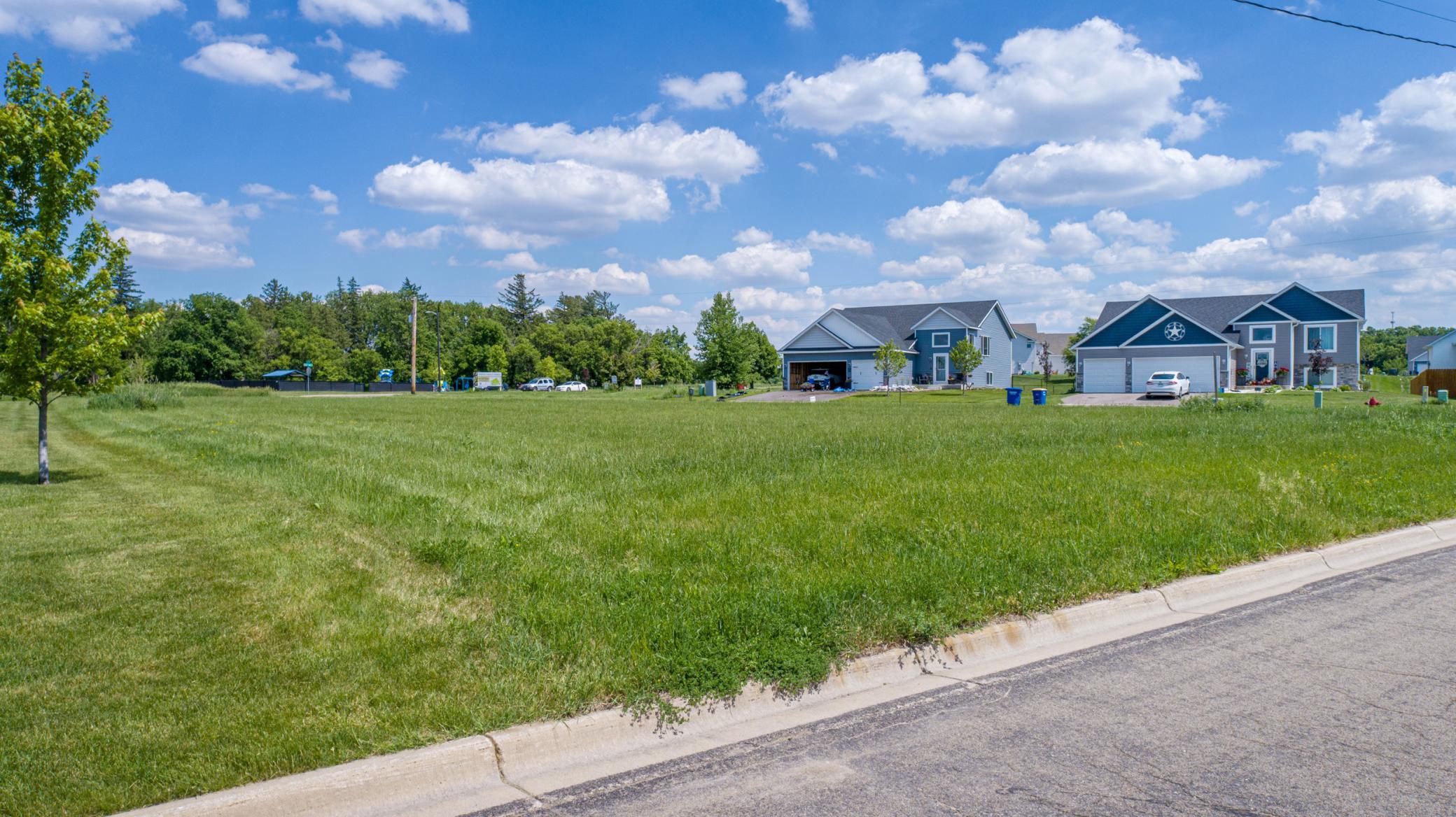 2103 Primrose Lane