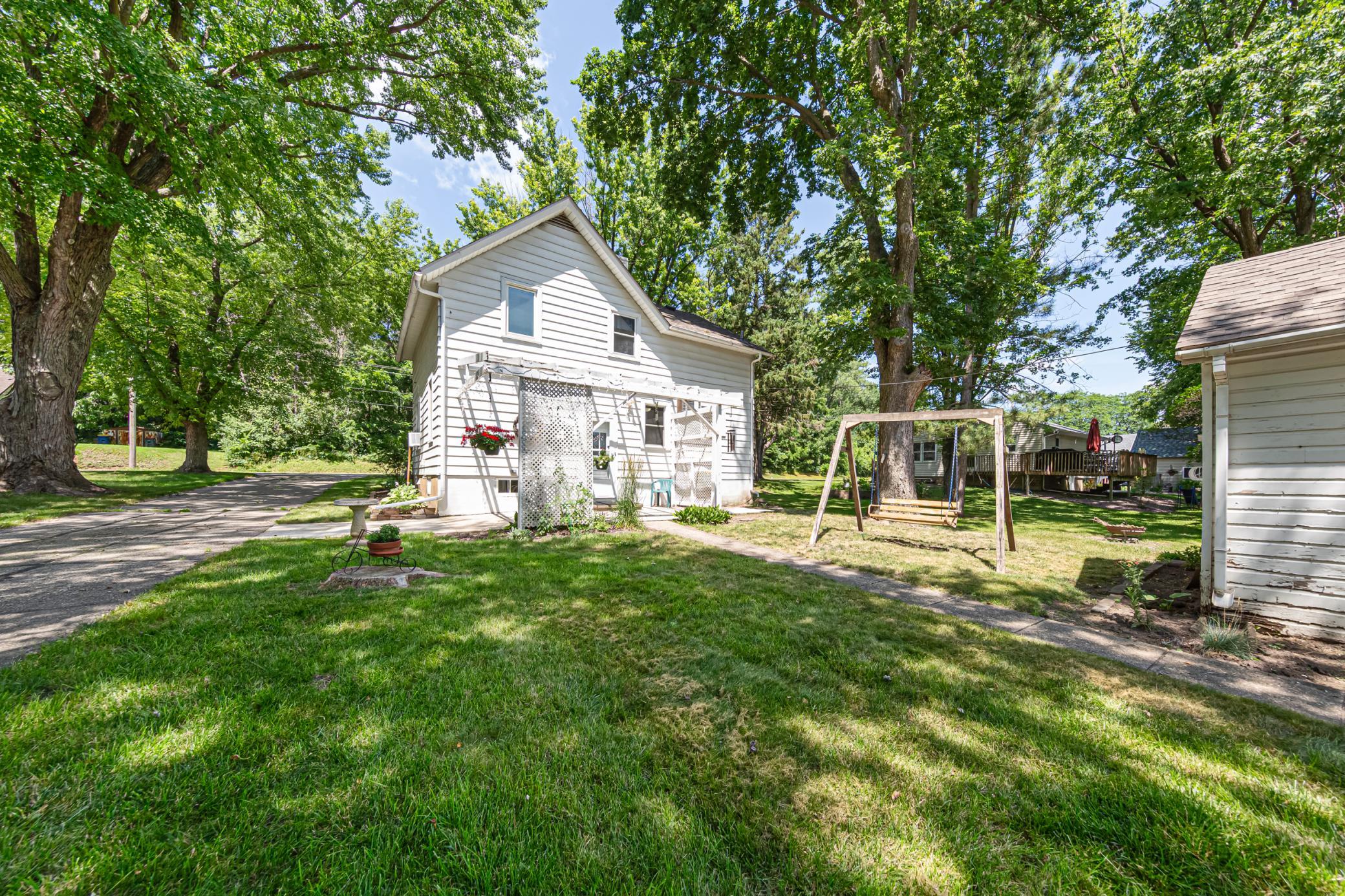 545 Willow Street