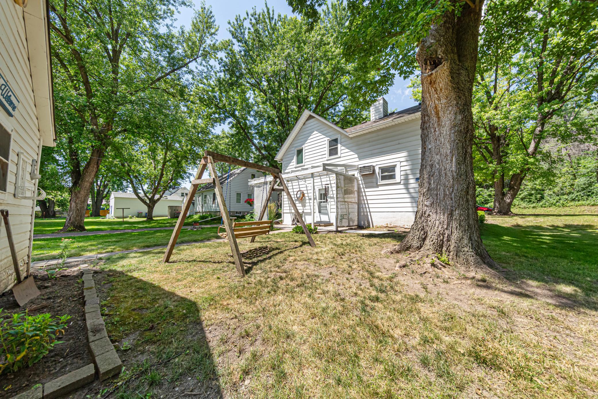 545 Willow Street
