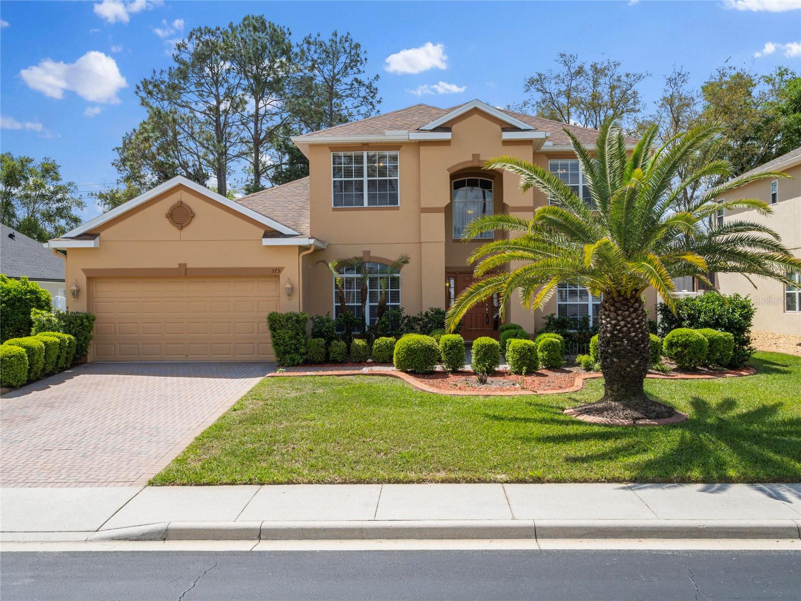 375 BRENTWOOD CLUB CV