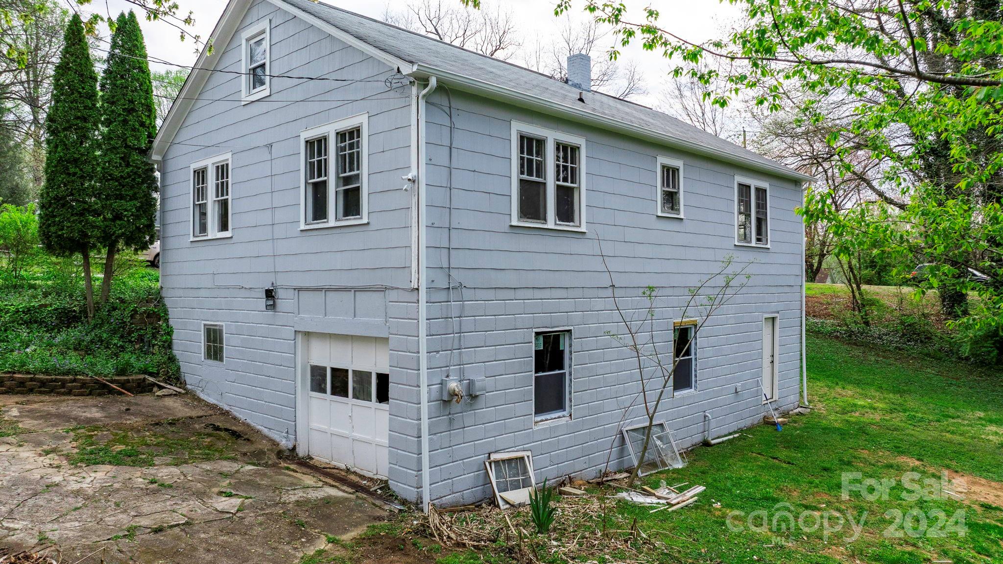 209 Wilson Street NW