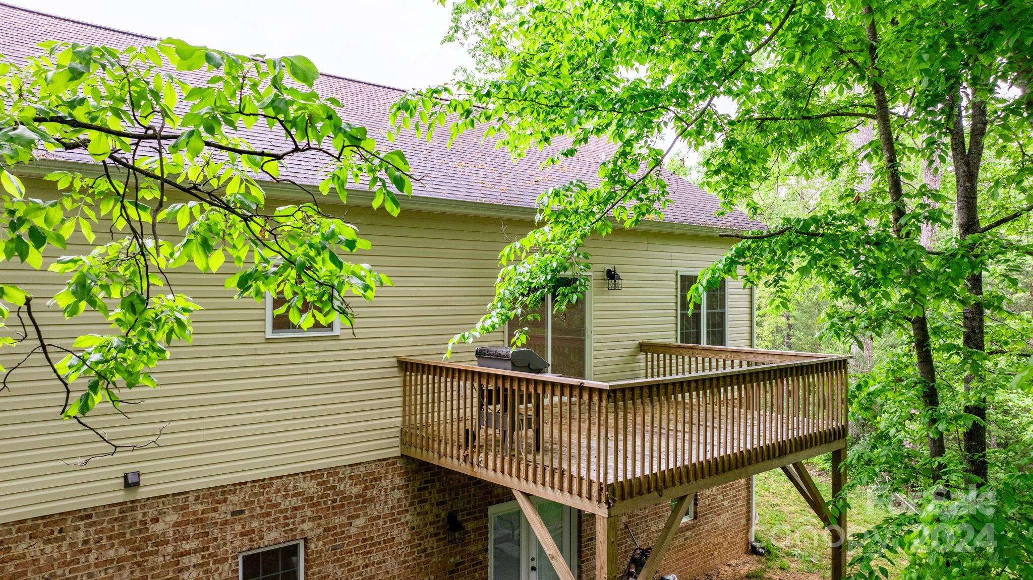 111 Eastwood Village Court