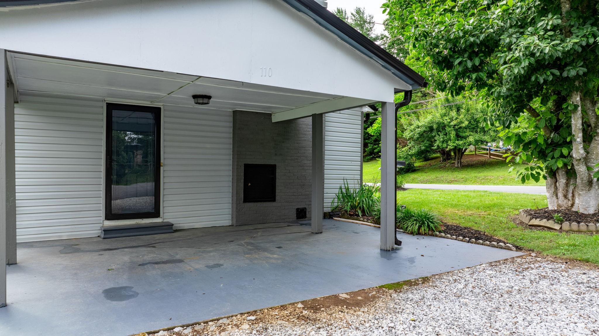 110 Countryside Drive SE