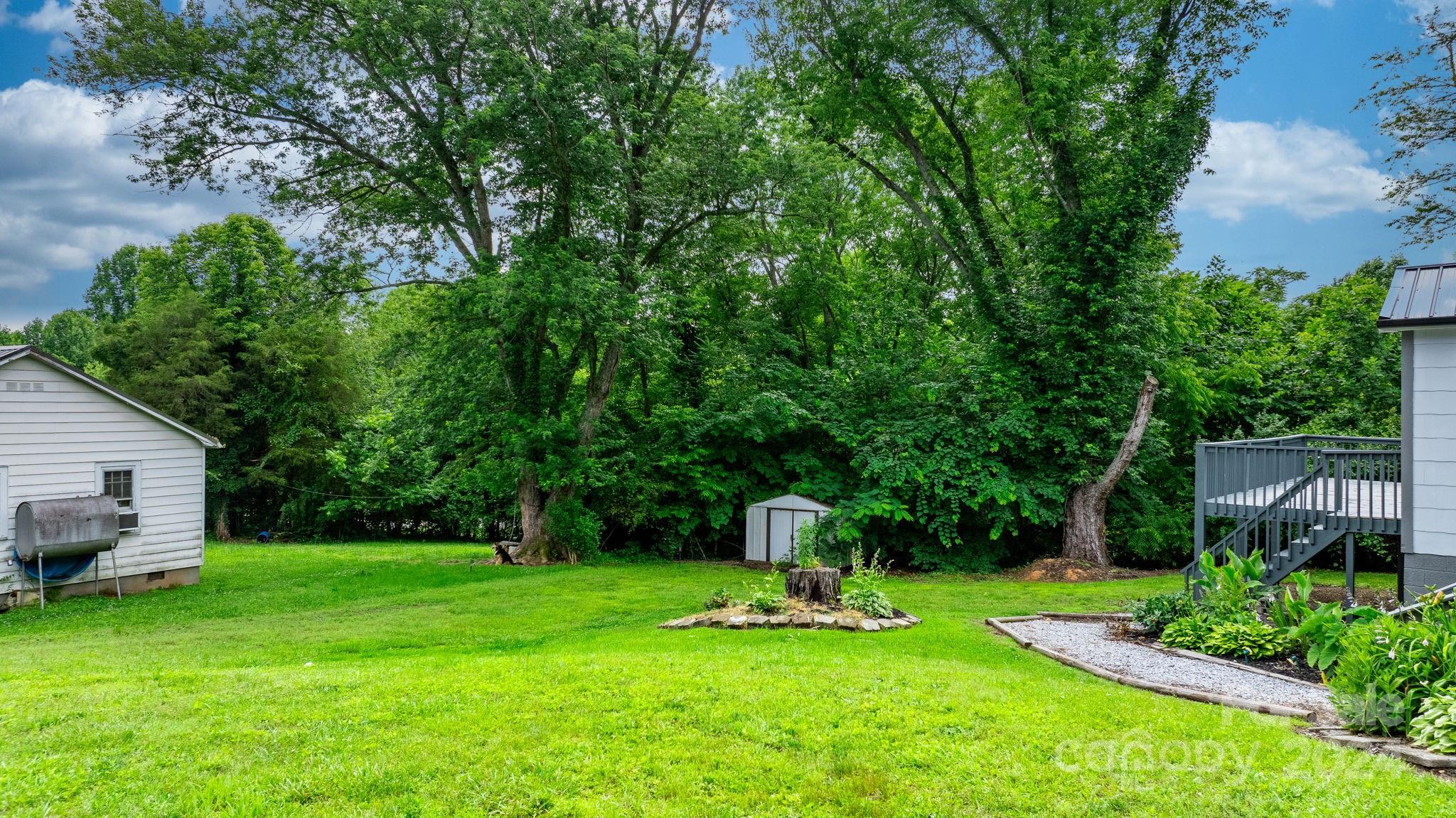 110 Countryside Drive SE