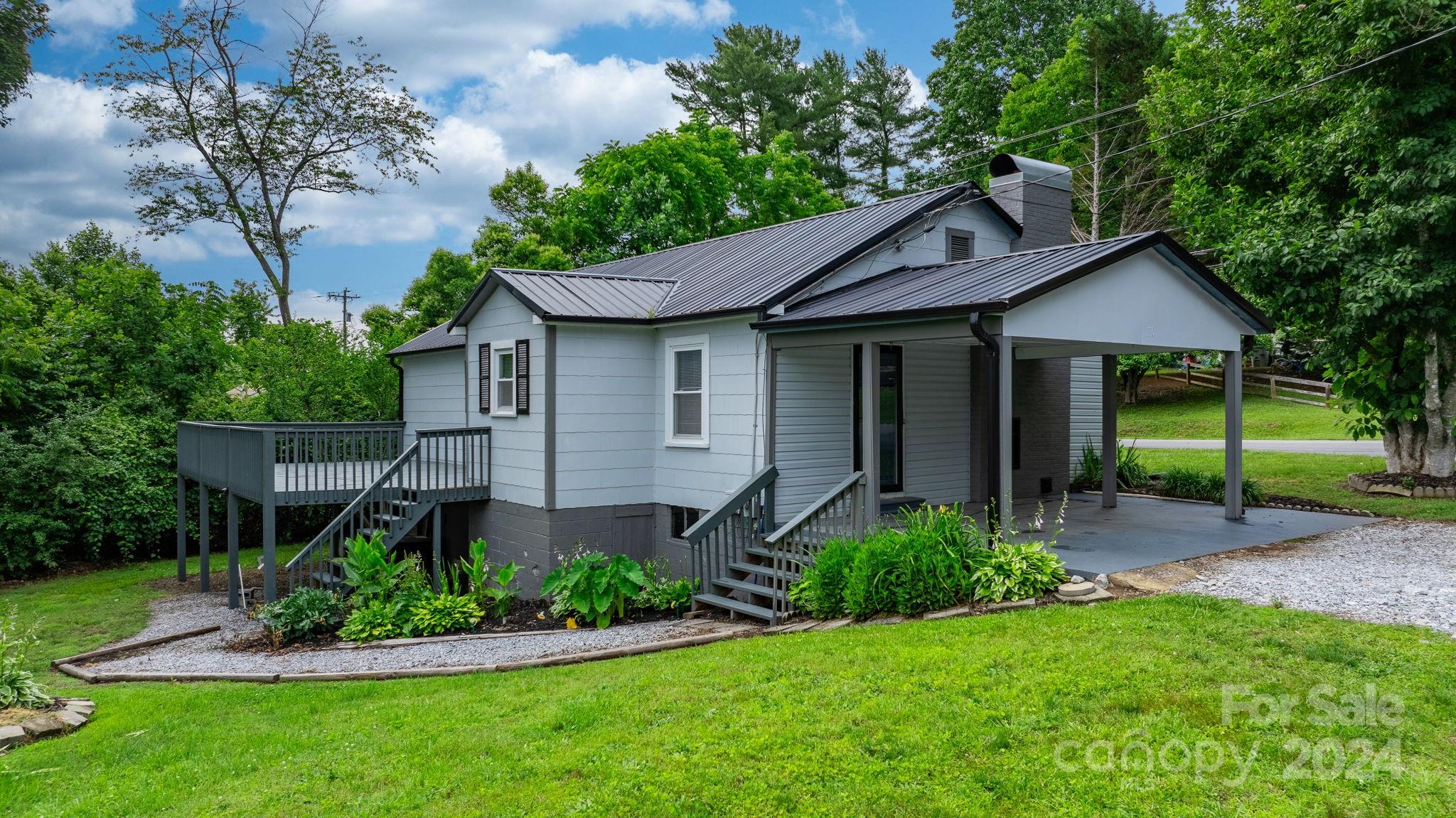 110 Countryside Drive SE