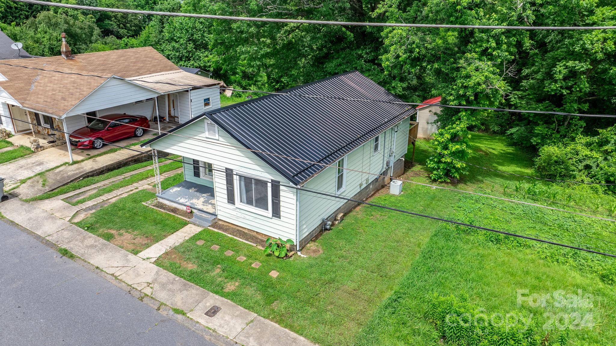 417 Realty Street SW