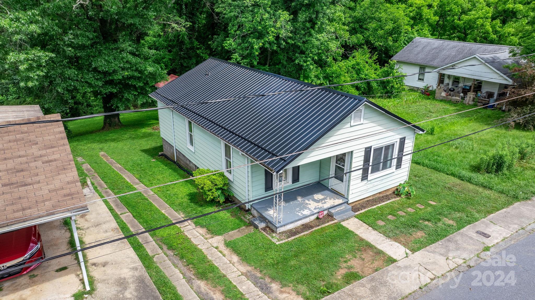 417 Realty Street SW