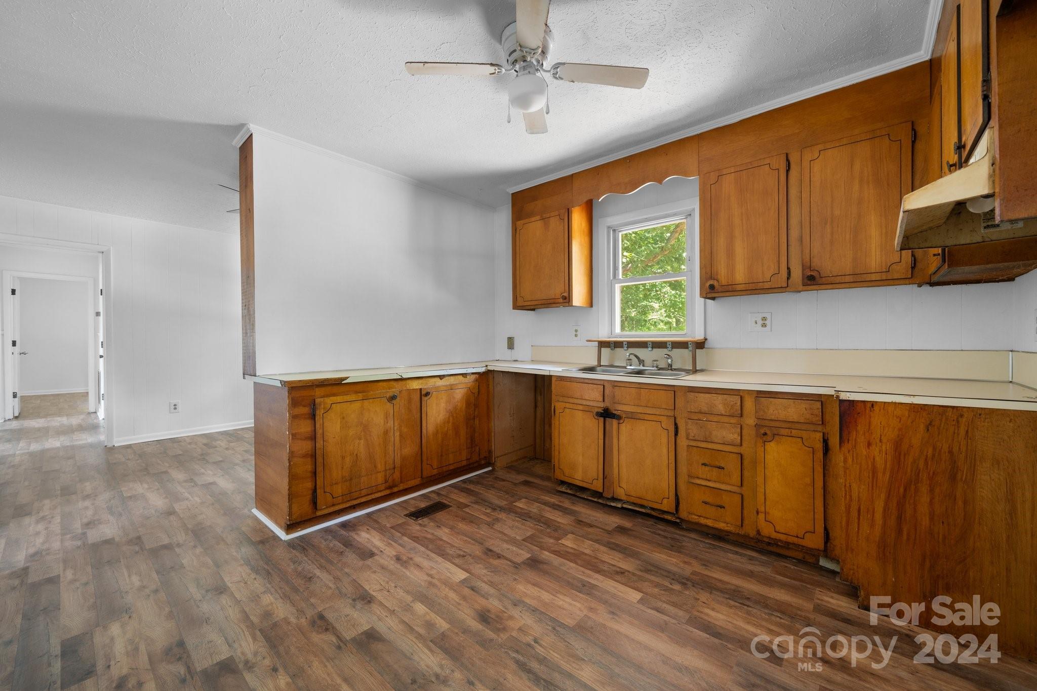 303 Cedarwood Drive
