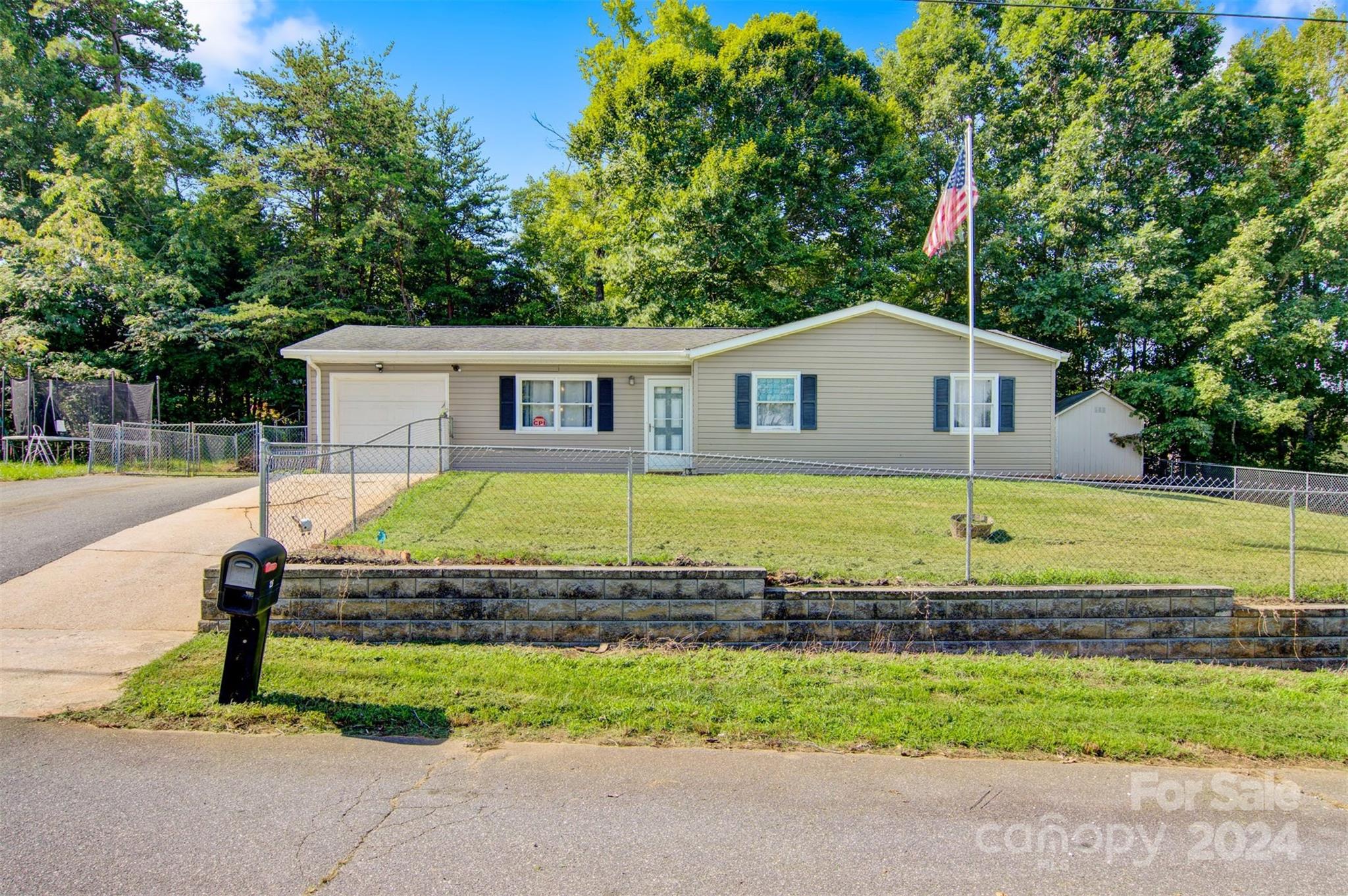26 Ashley Street
