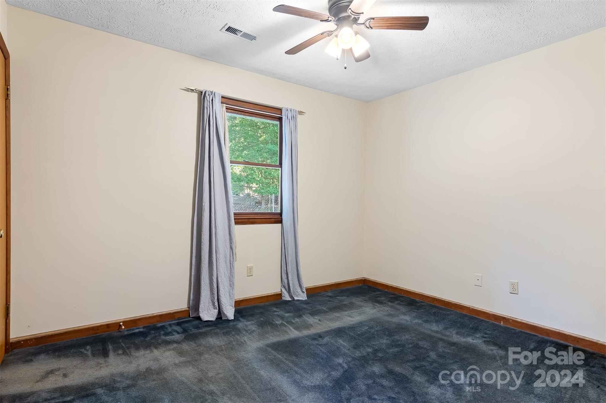 26 Ashley Street