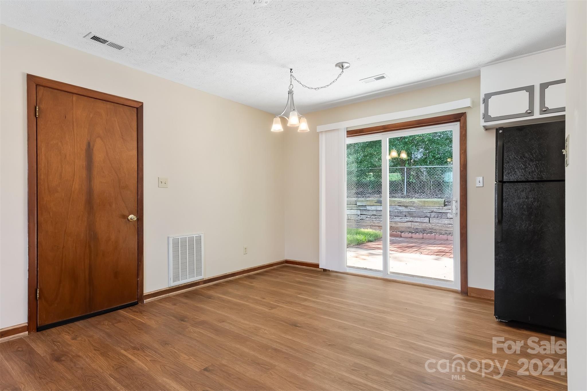26 Ashley Street