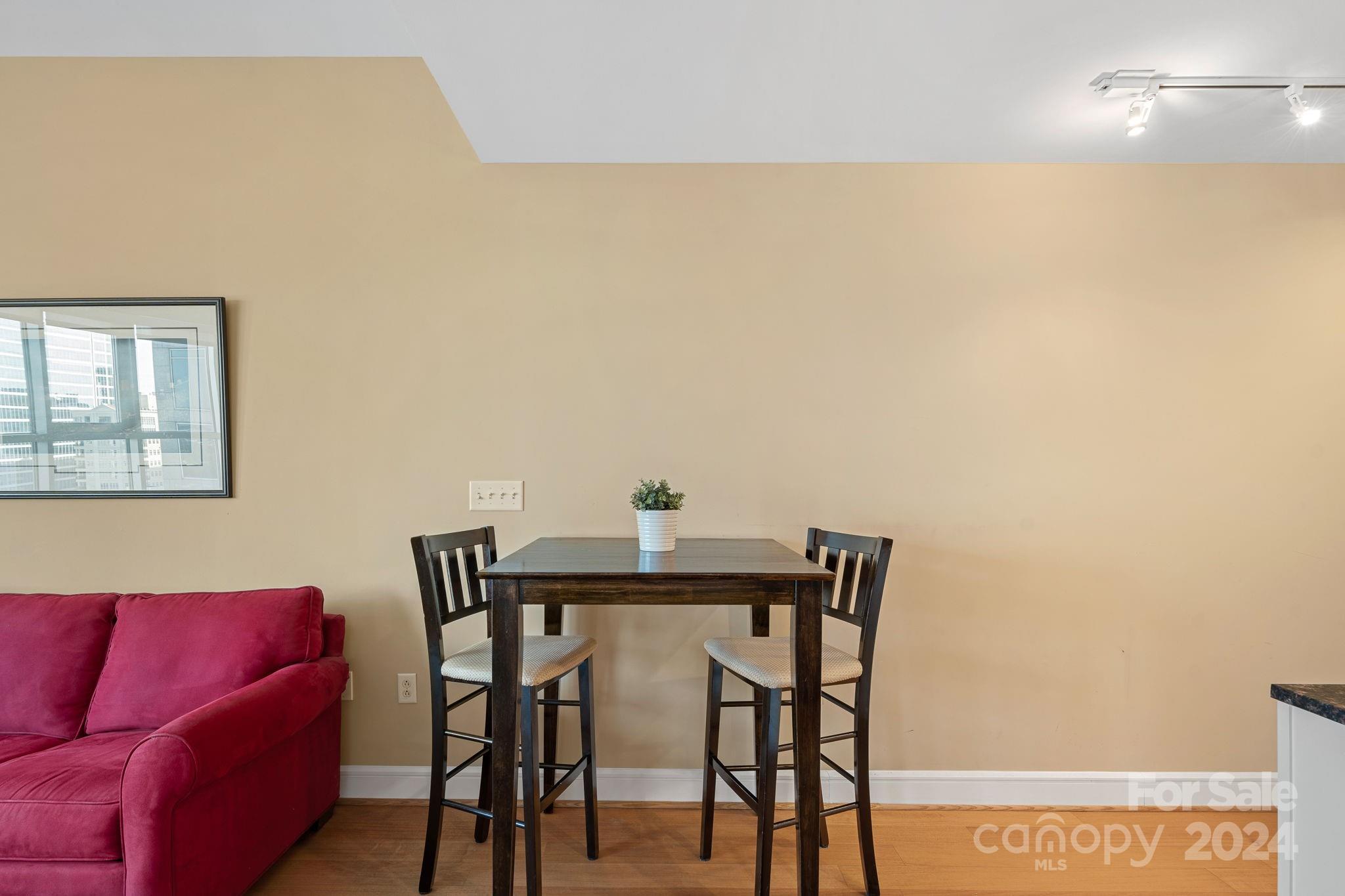 333 W Trade Street Unit: 1410