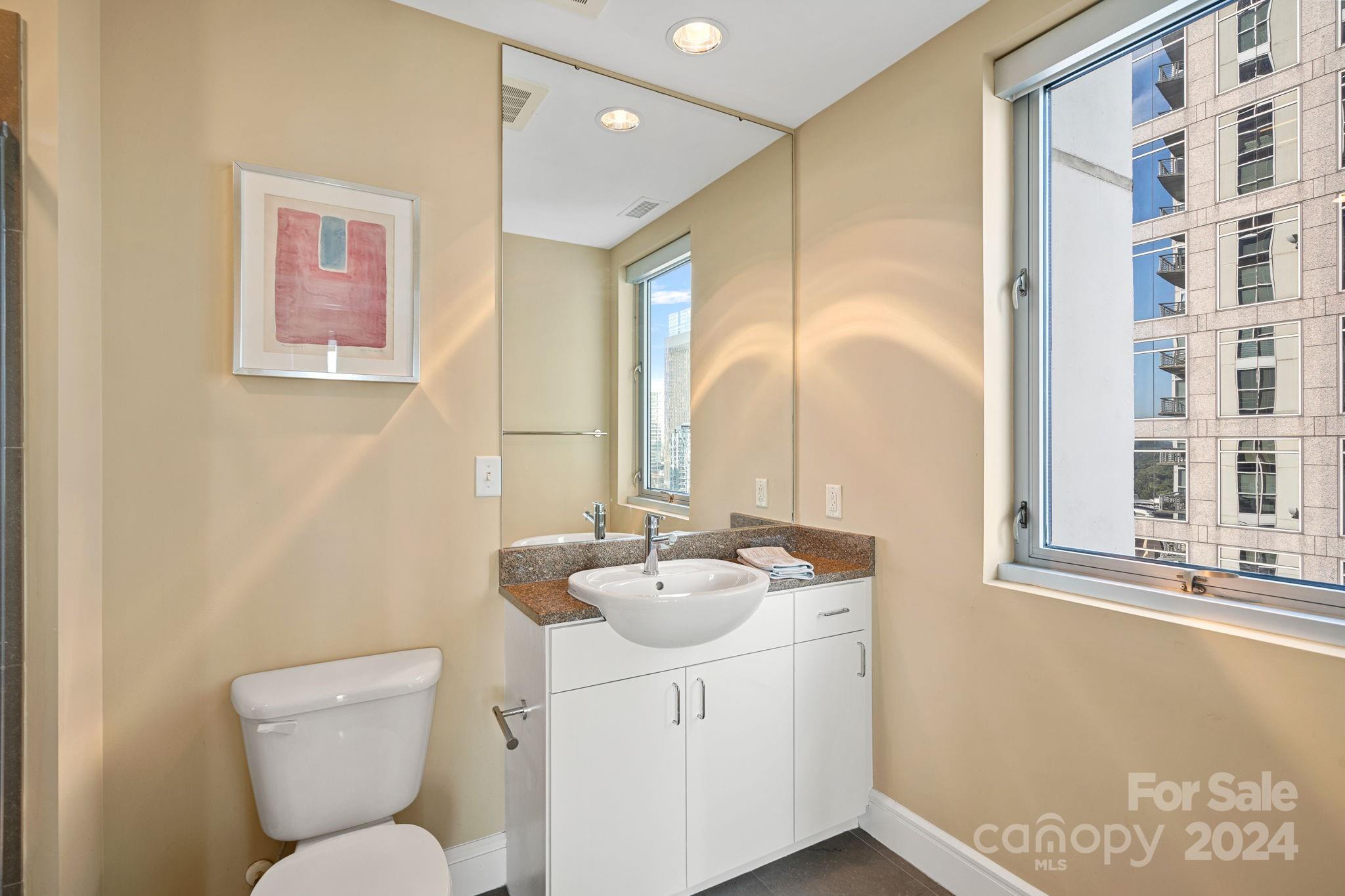 333 W Trade Street Unit: 1410
