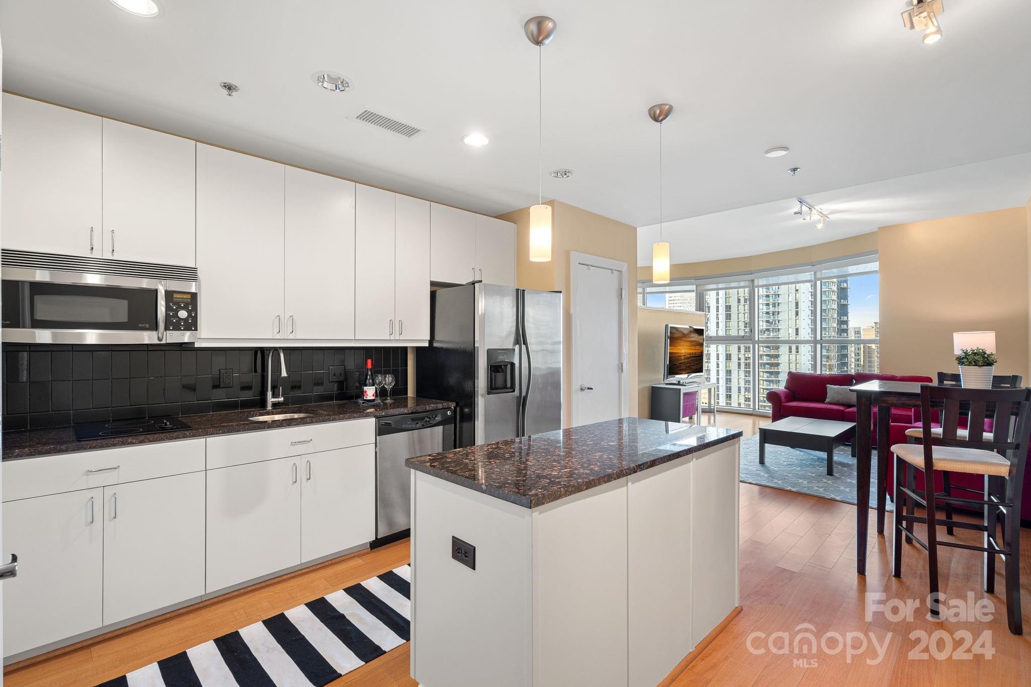 333 W Trade Street Unit: 1410