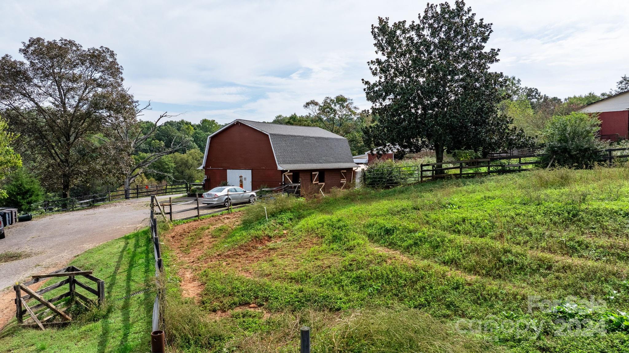 2560 Brookford Boulevard