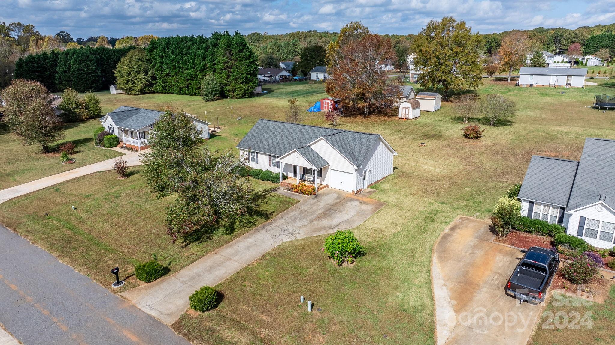 2972 Country Crossing Drive