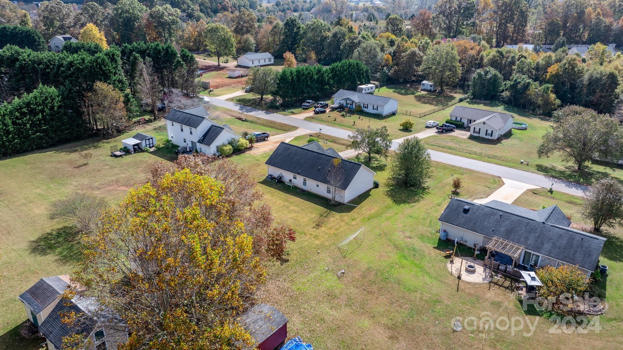 2972 Country Crossing Drive