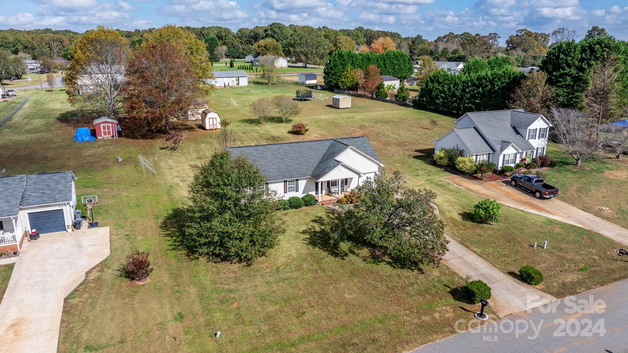 2972 Country Crossing Drive