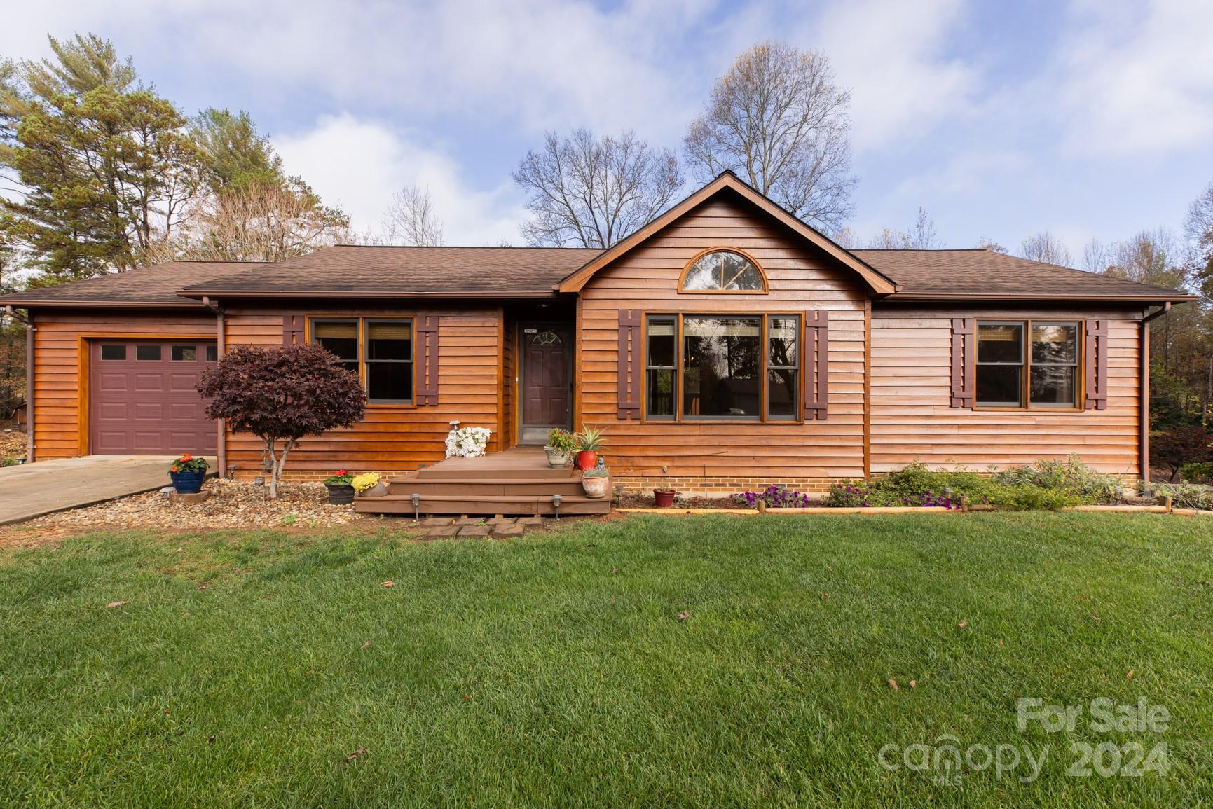 3628 Gamewell Heights