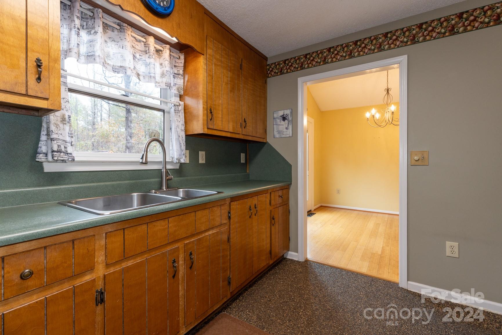 3628 Gamewell Heights