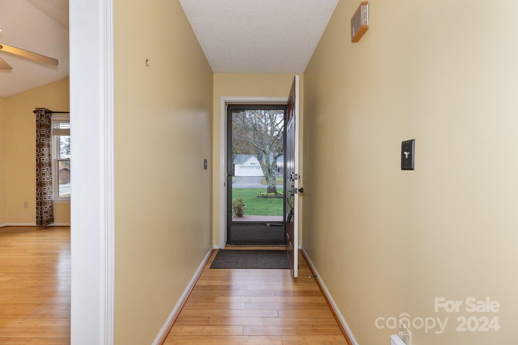 3628 Gamewell Heights