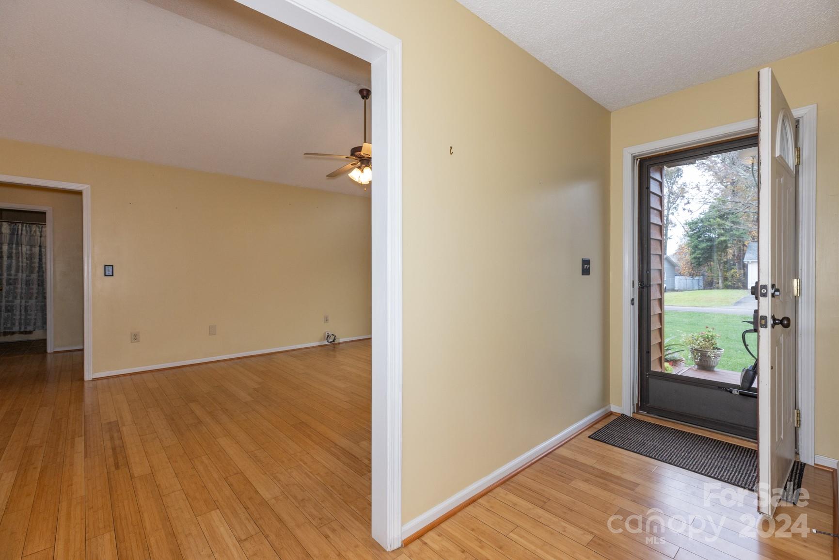 3628 Gamewell Heights