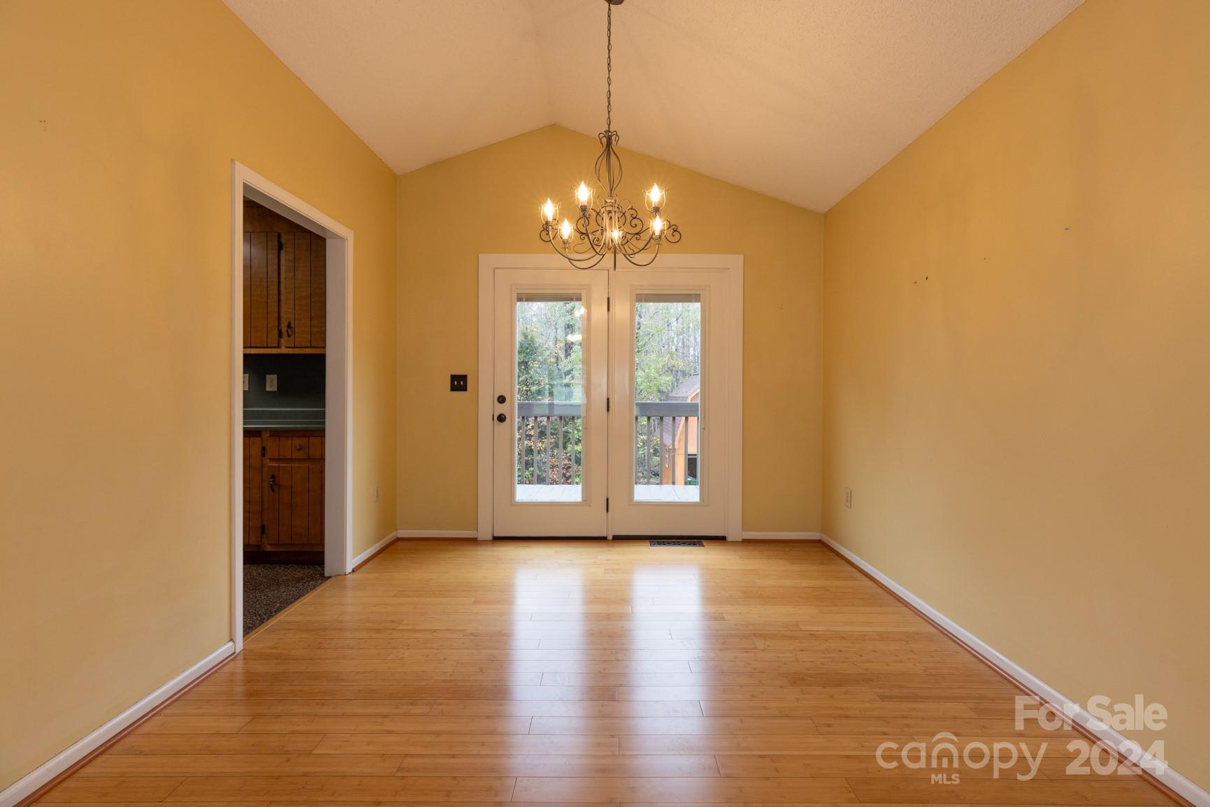 3628 Gamewell Heights