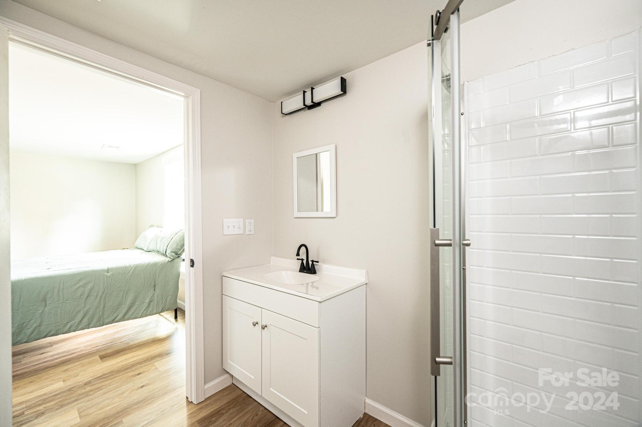 1357 Airport Rhodhiss Road Unit: 1