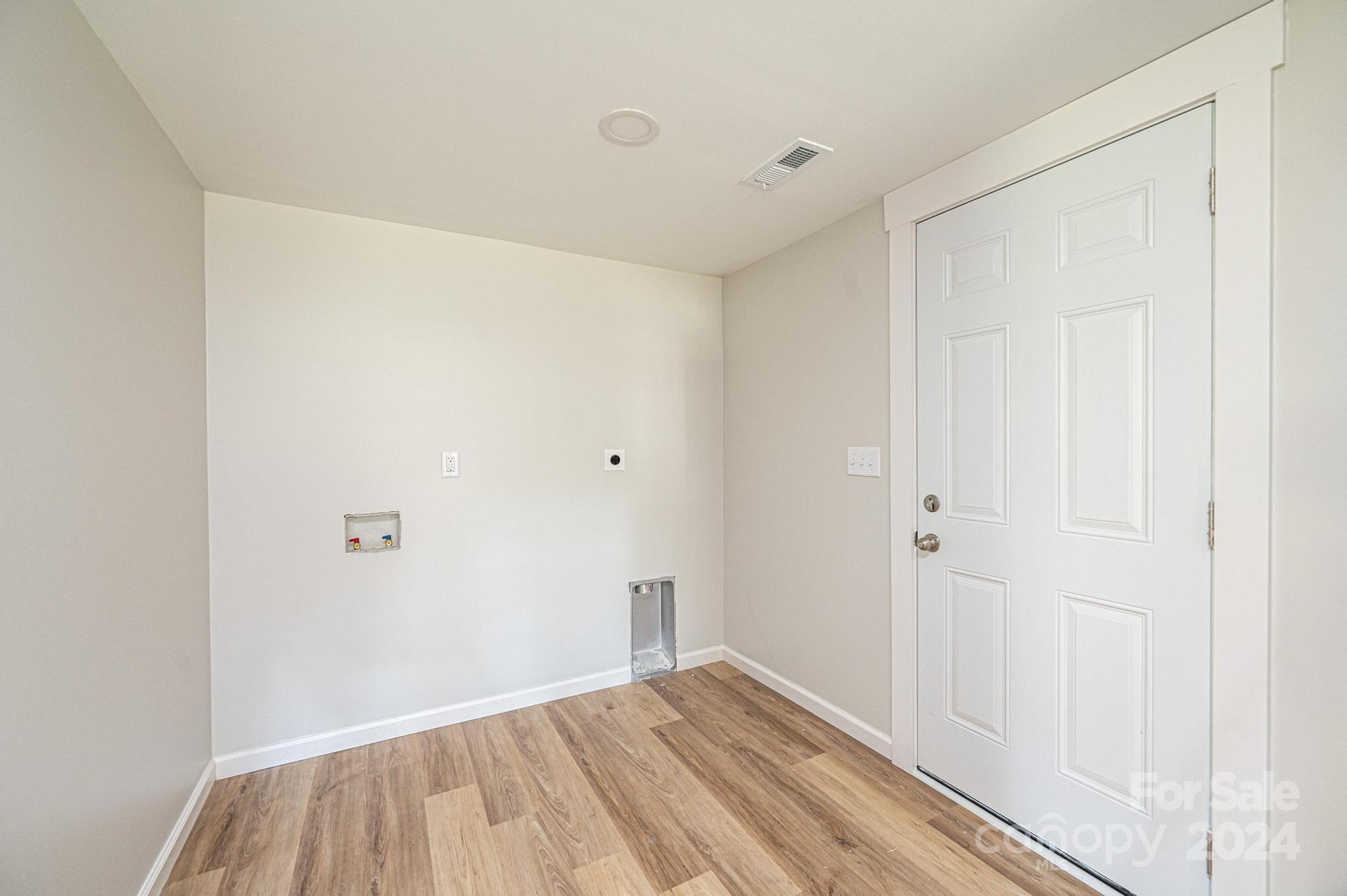 1357 Airport Rhodhiss Road Unit: 1