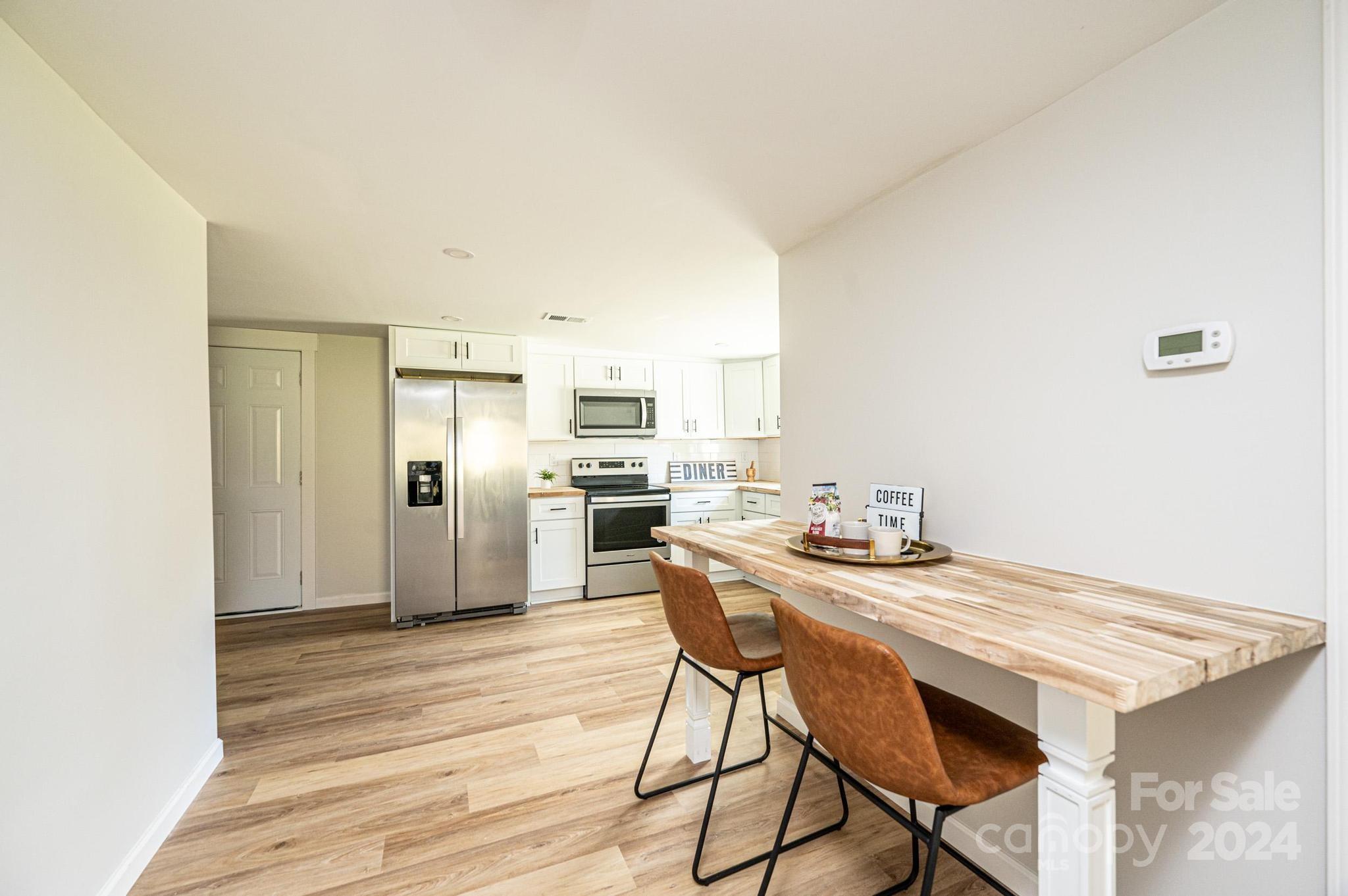 1357 Airport Rhodhiss Road Unit: 1