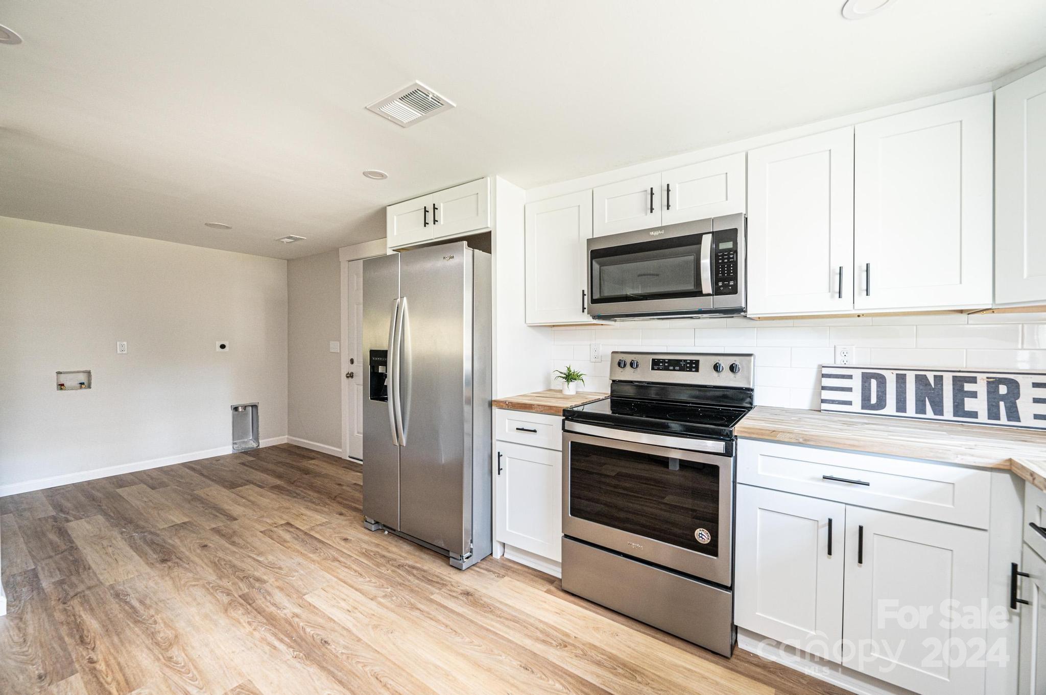1357 Airport Rhodhiss Road Unit: 1