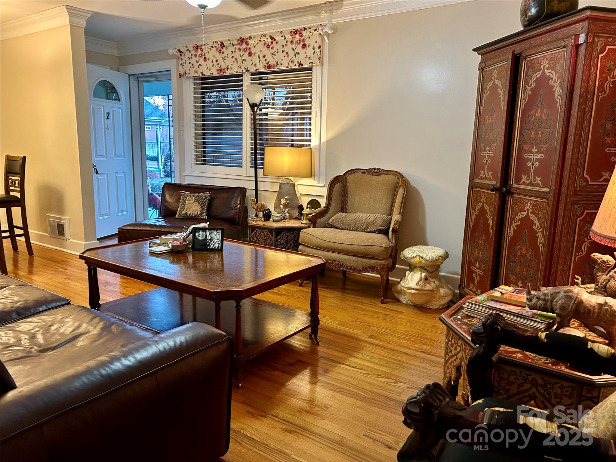 1014 Wright Street SW Unit: 2