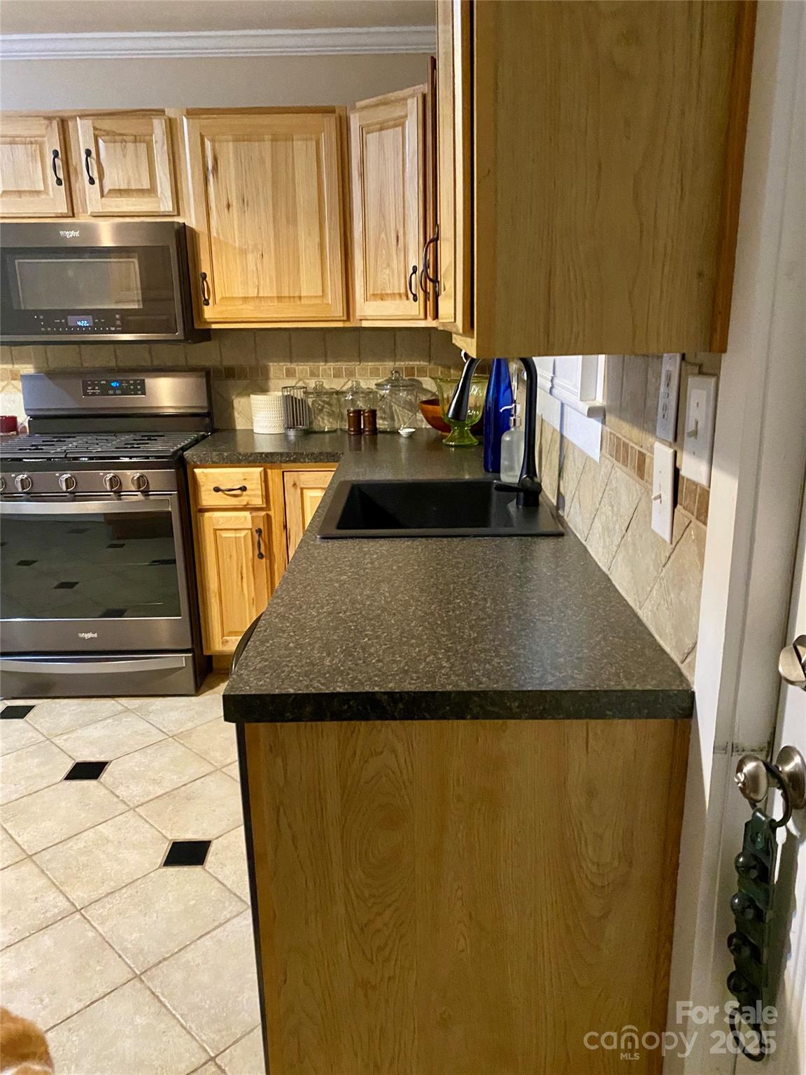 1014 Wright Street SW Unit: 2