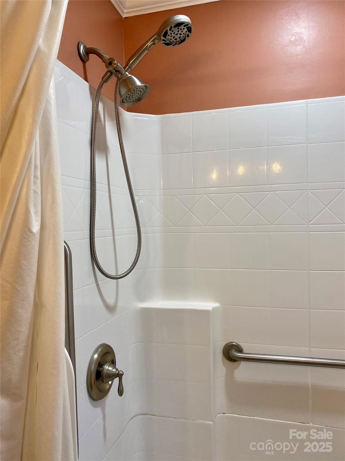 1014 Wright Street SW Unit: 2