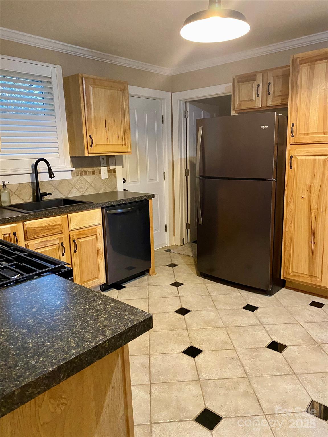 1014 Wright Street SW Unit: 2