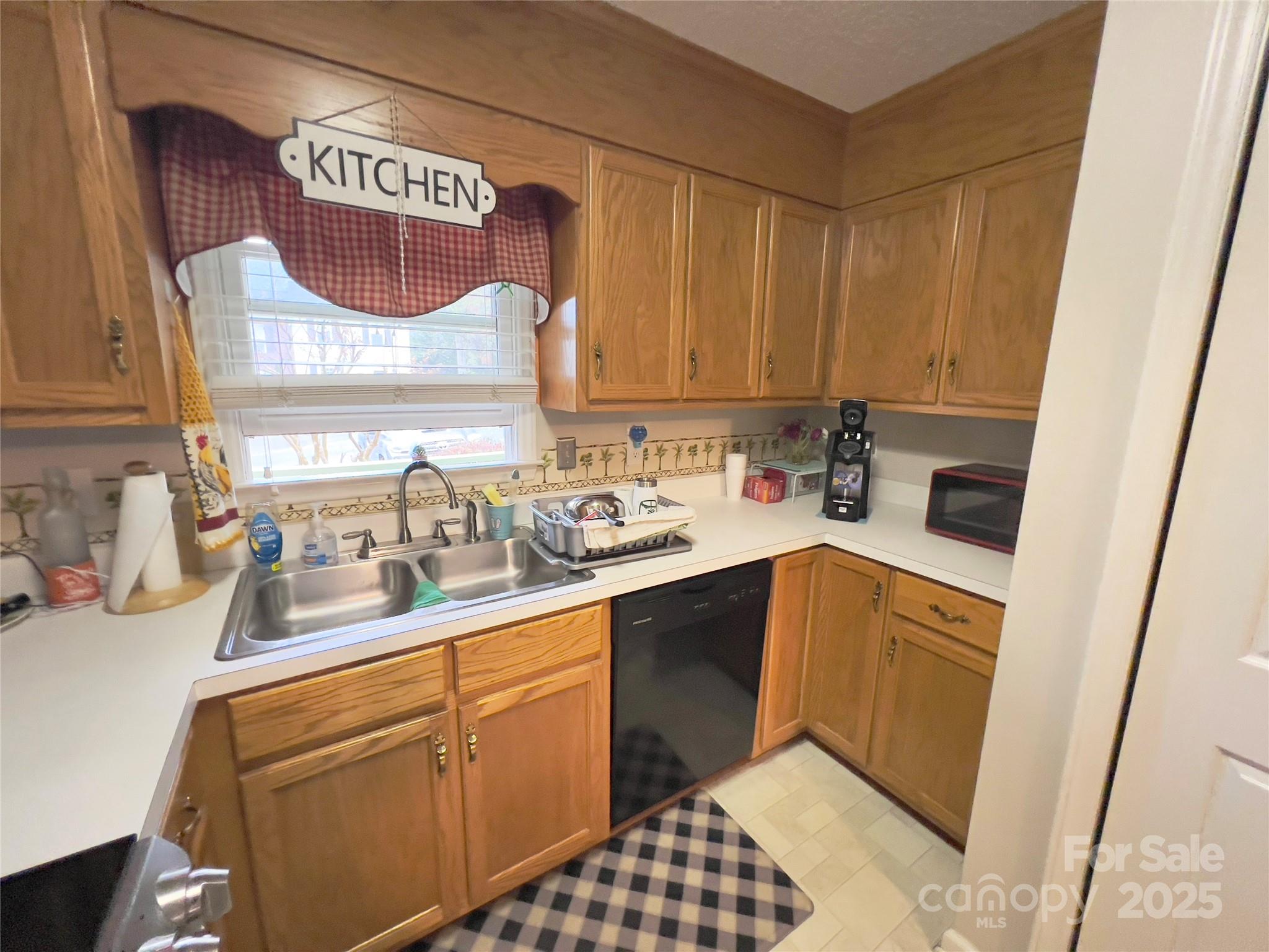 1217 Camelot Court