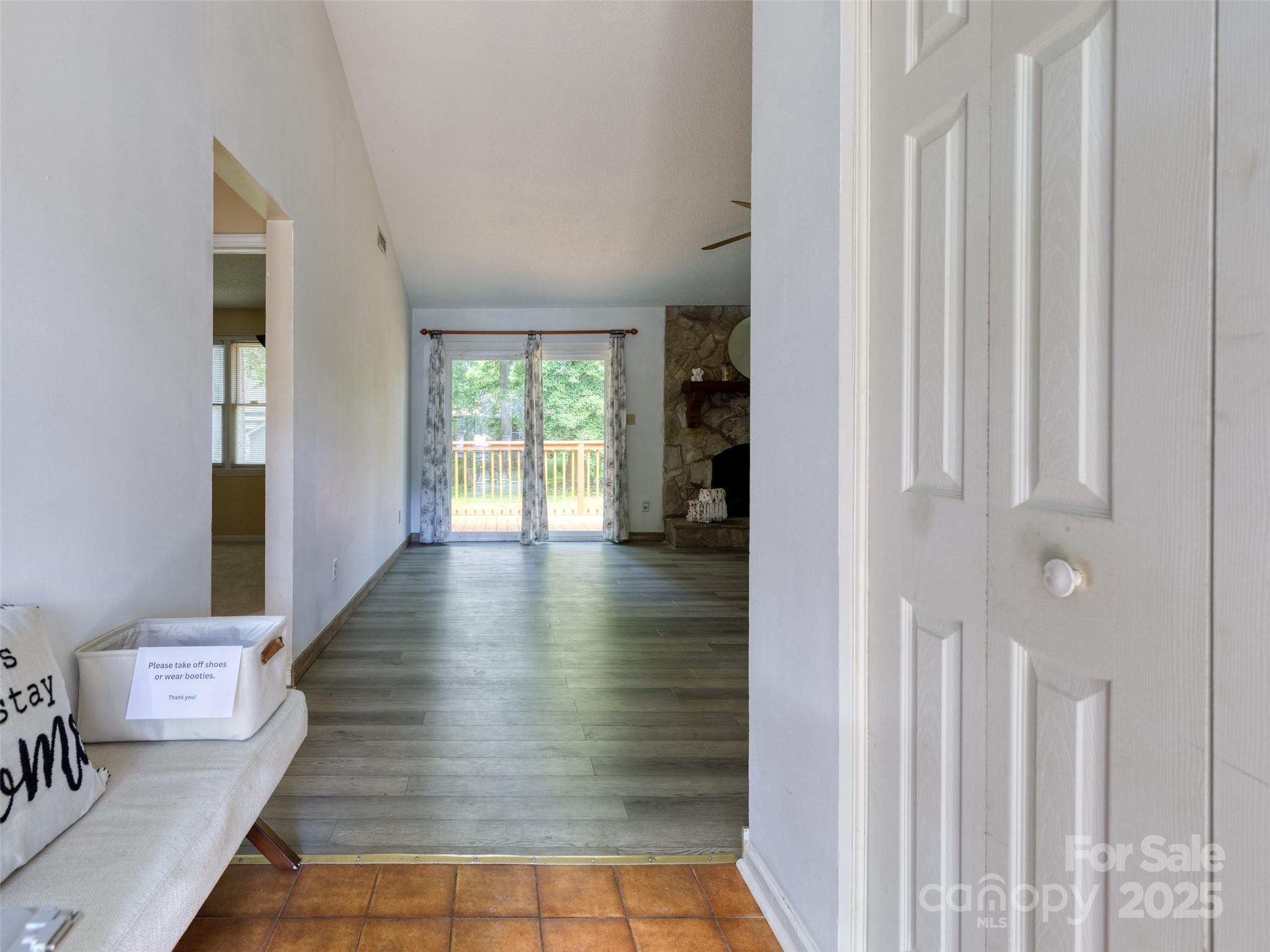 2011 20th Street Place NE