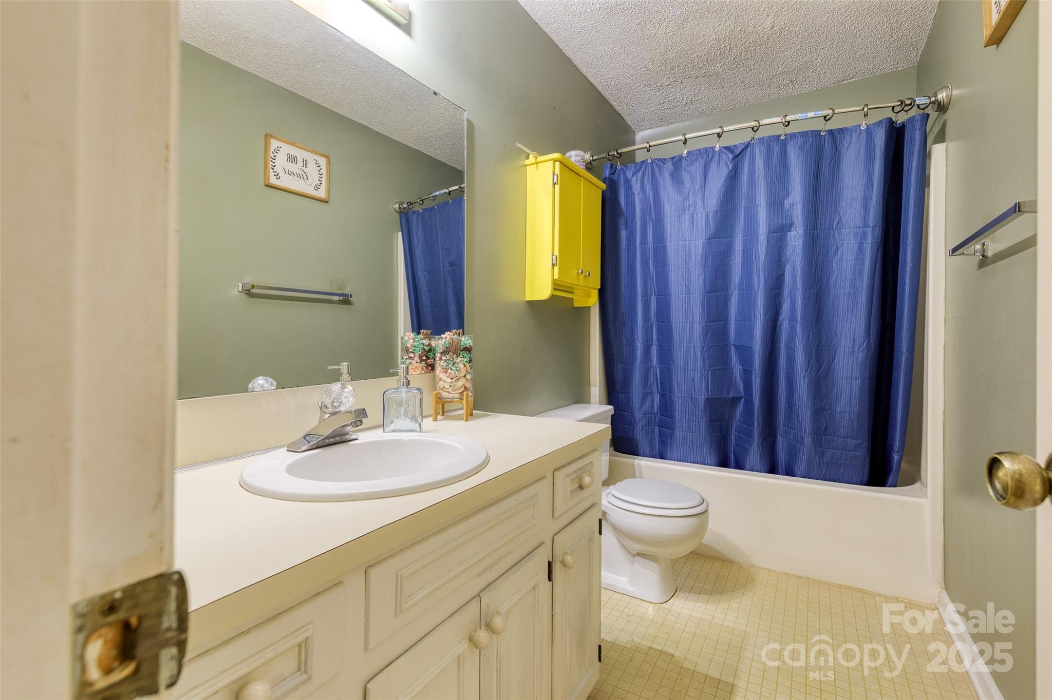 2011 20th Street Place NE