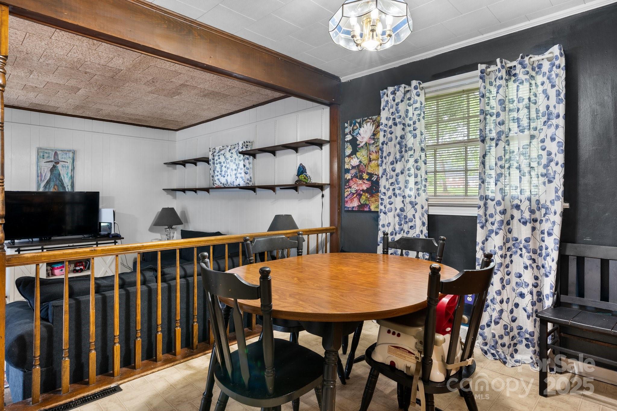 5083 Fleetwood Drive