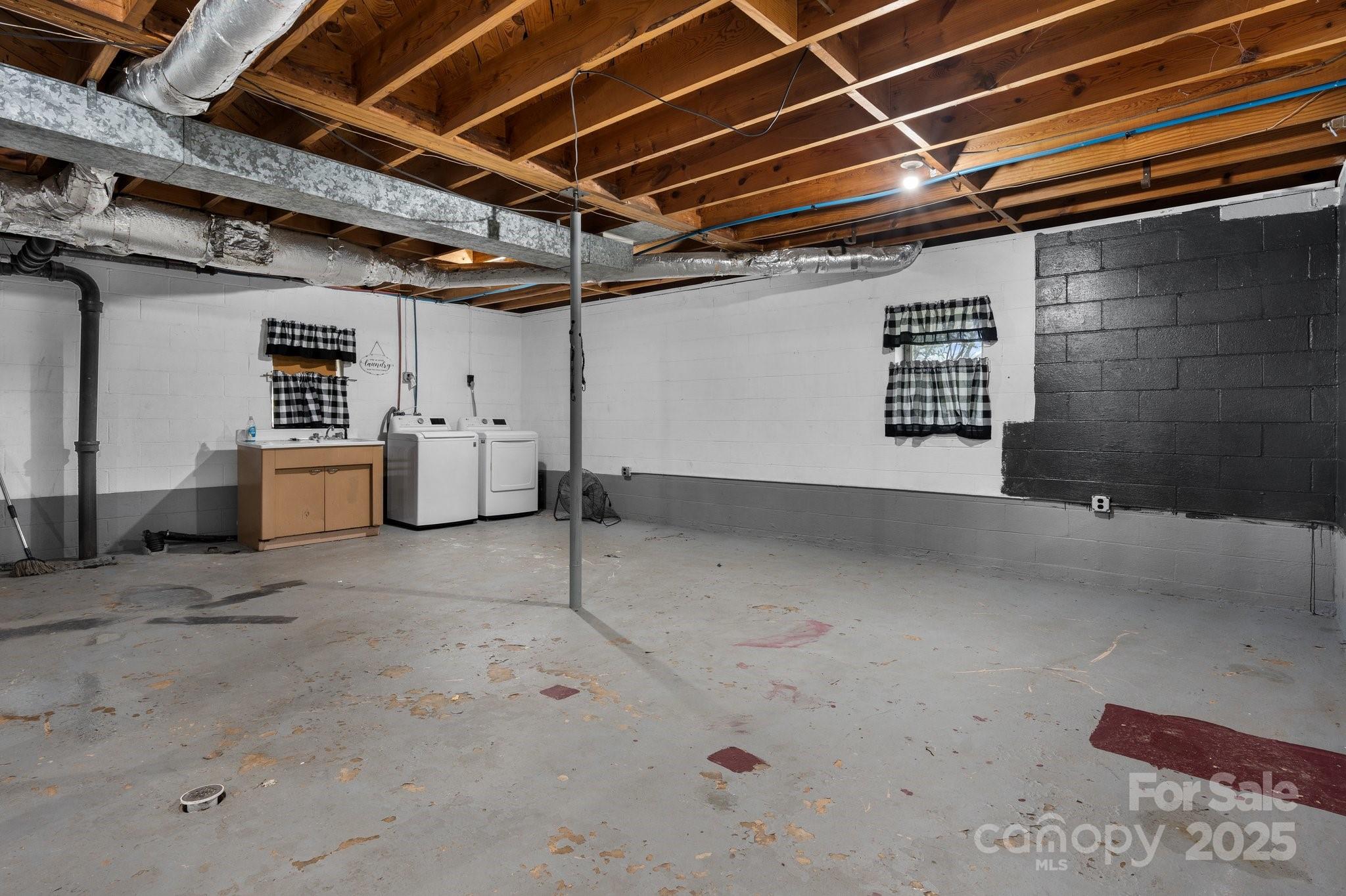 5083 Fleetwood Drive