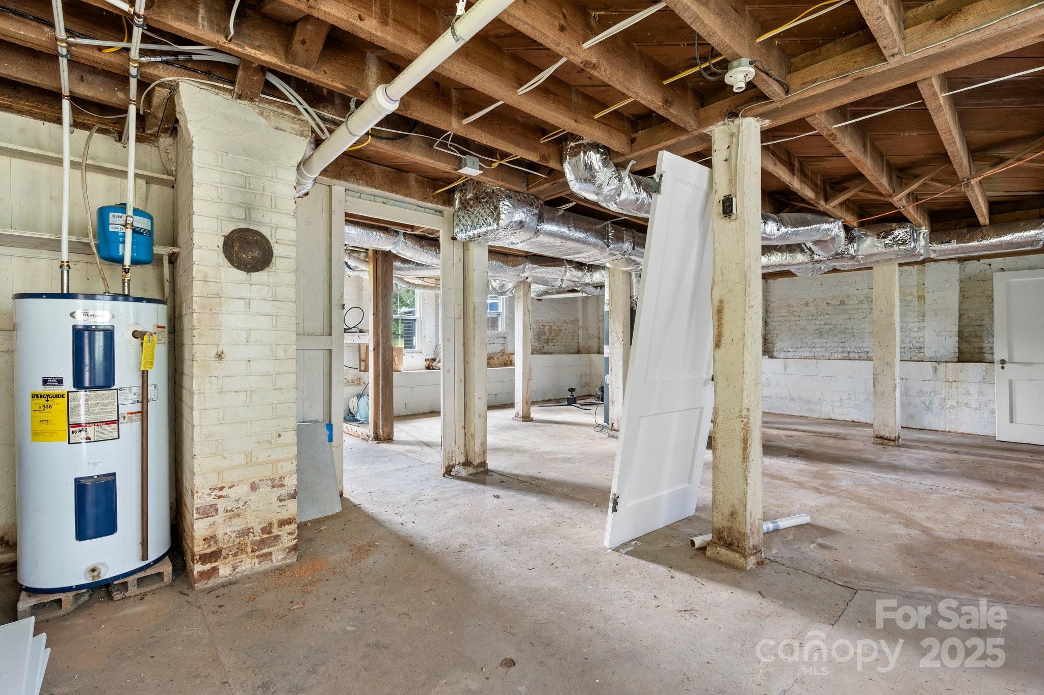 2704 Kool Park Road NE