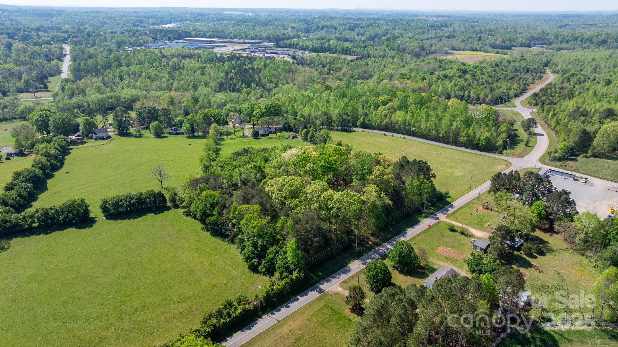 1361 Zeb Haynes Road