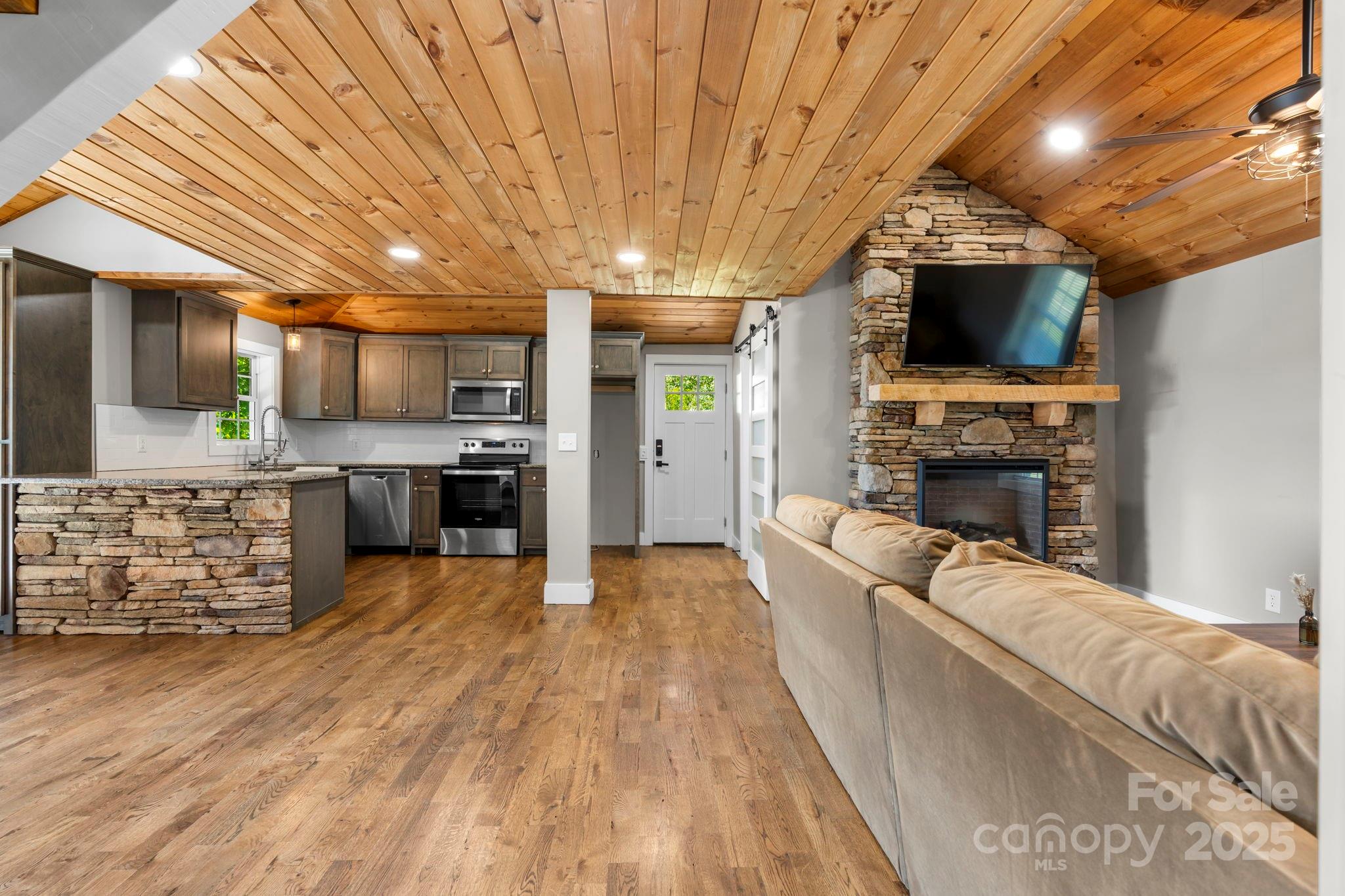 4921 Mccall Town Road