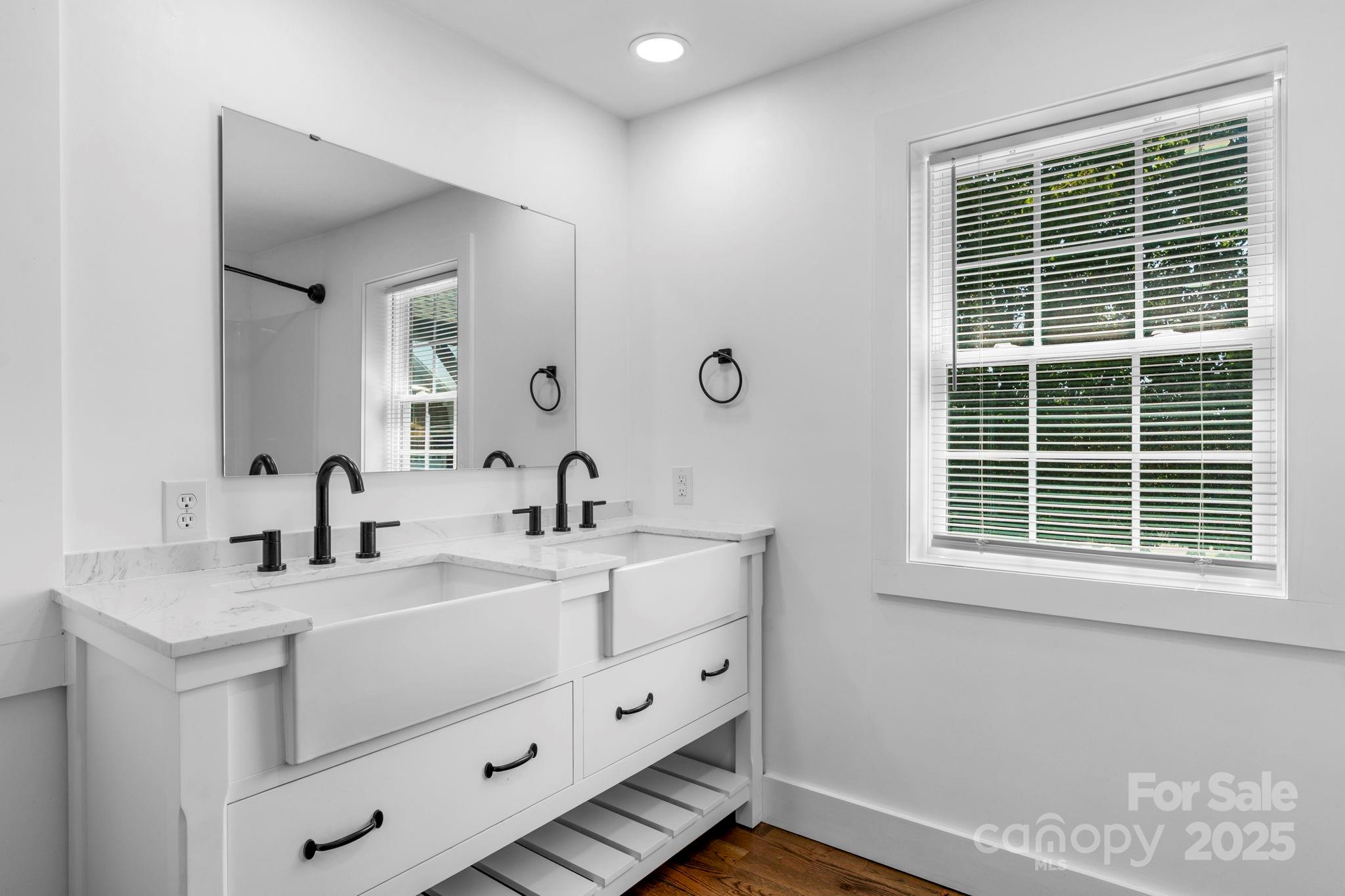 4921 Mccall Town Road