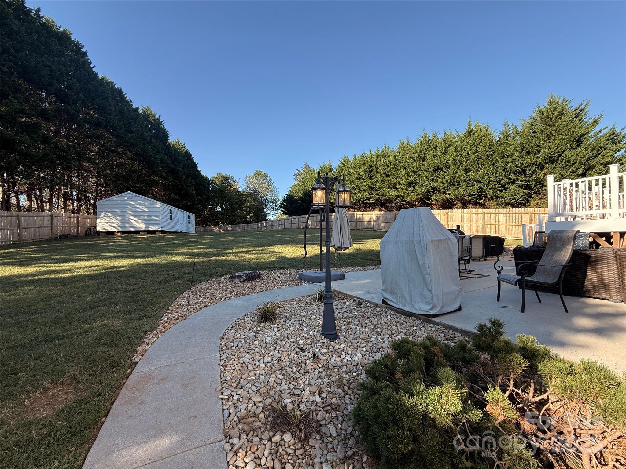 17 Maple Drive