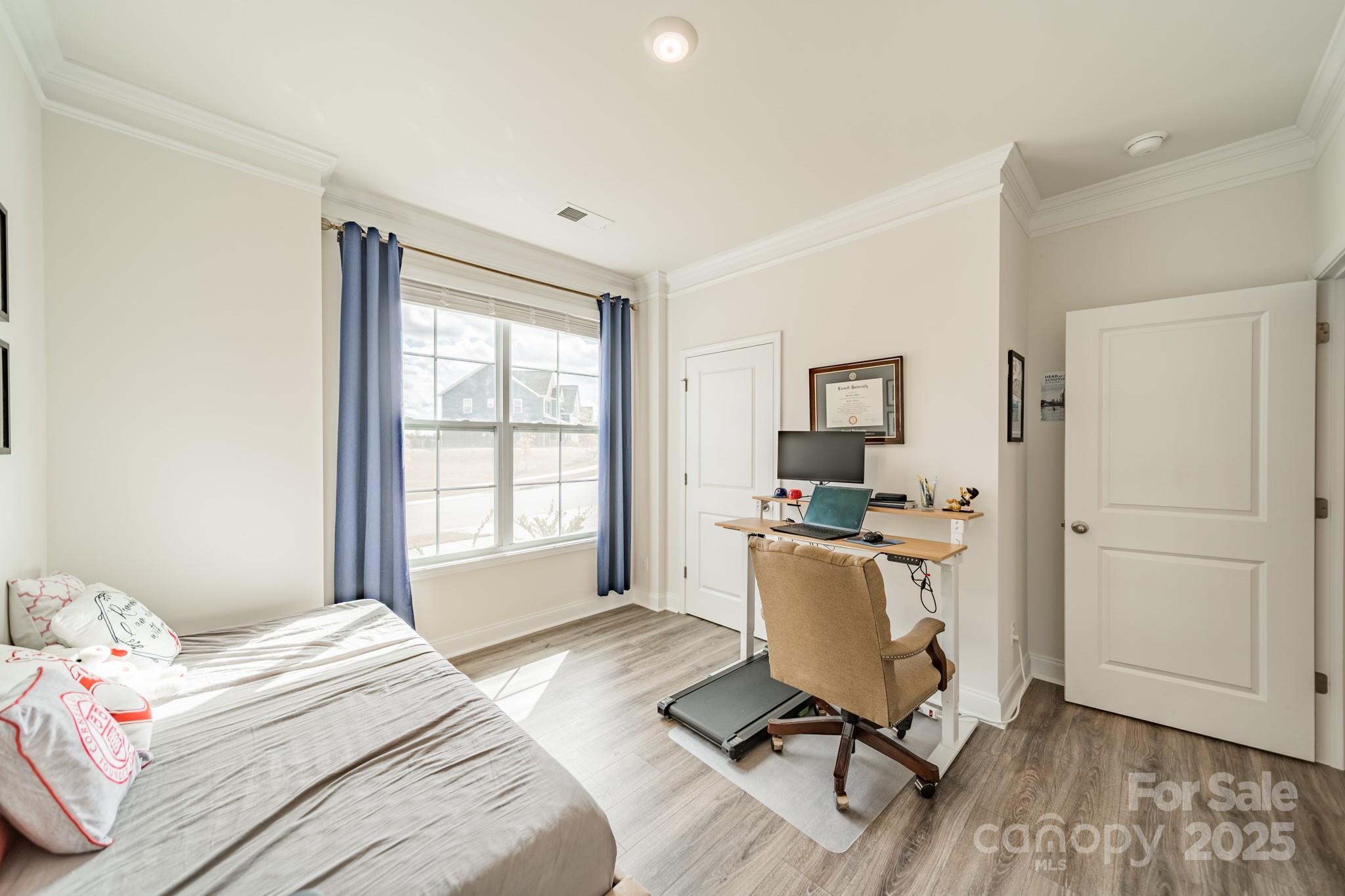 5620 Casper Drive