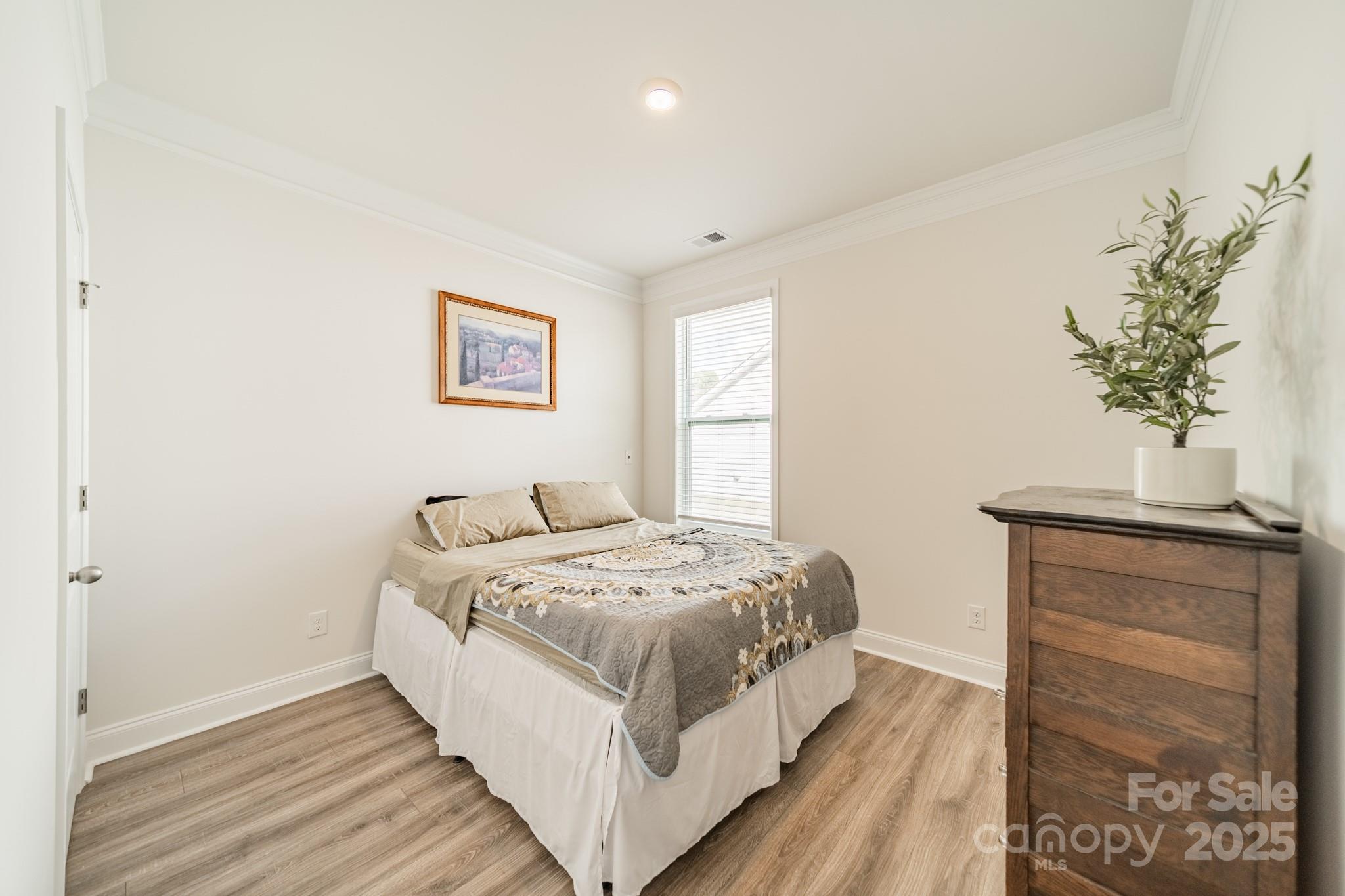 5620 Casper Drive
