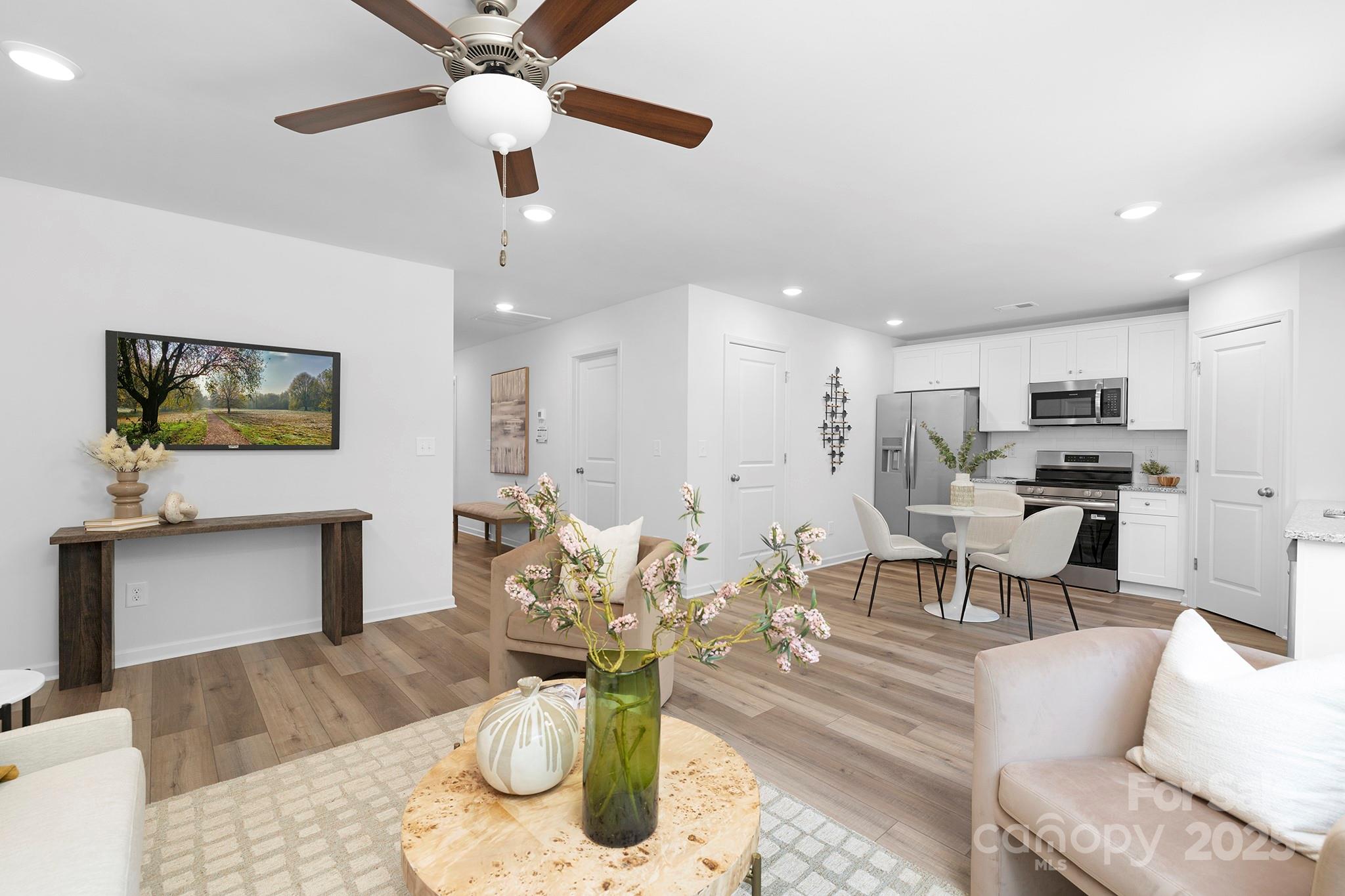 2940 21st Street Lane NE