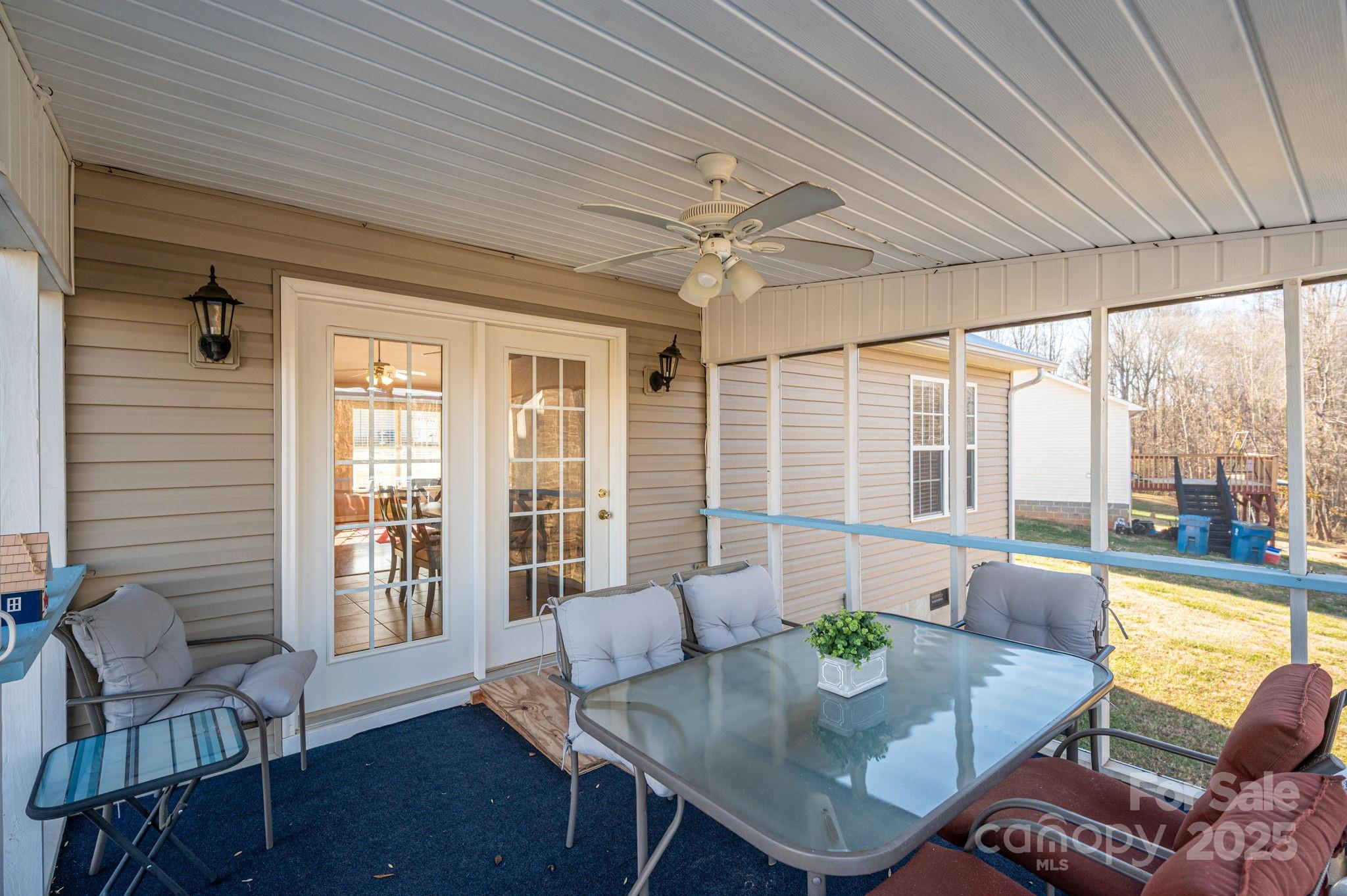 1486 Clear Creek Lane