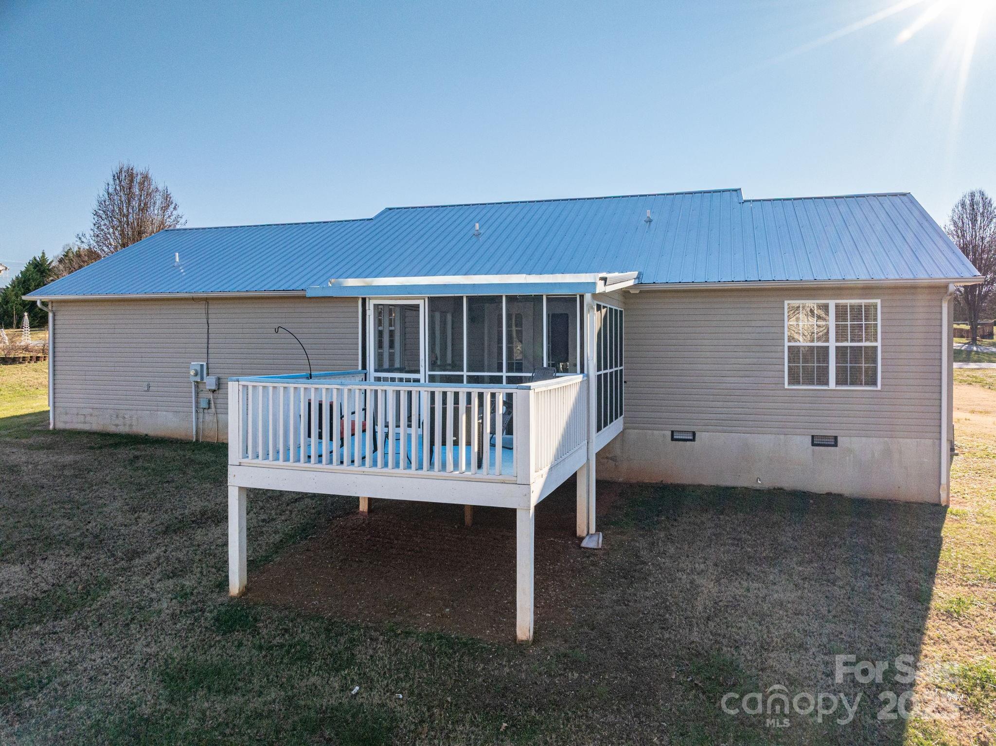 1486 Clear Creek Lane